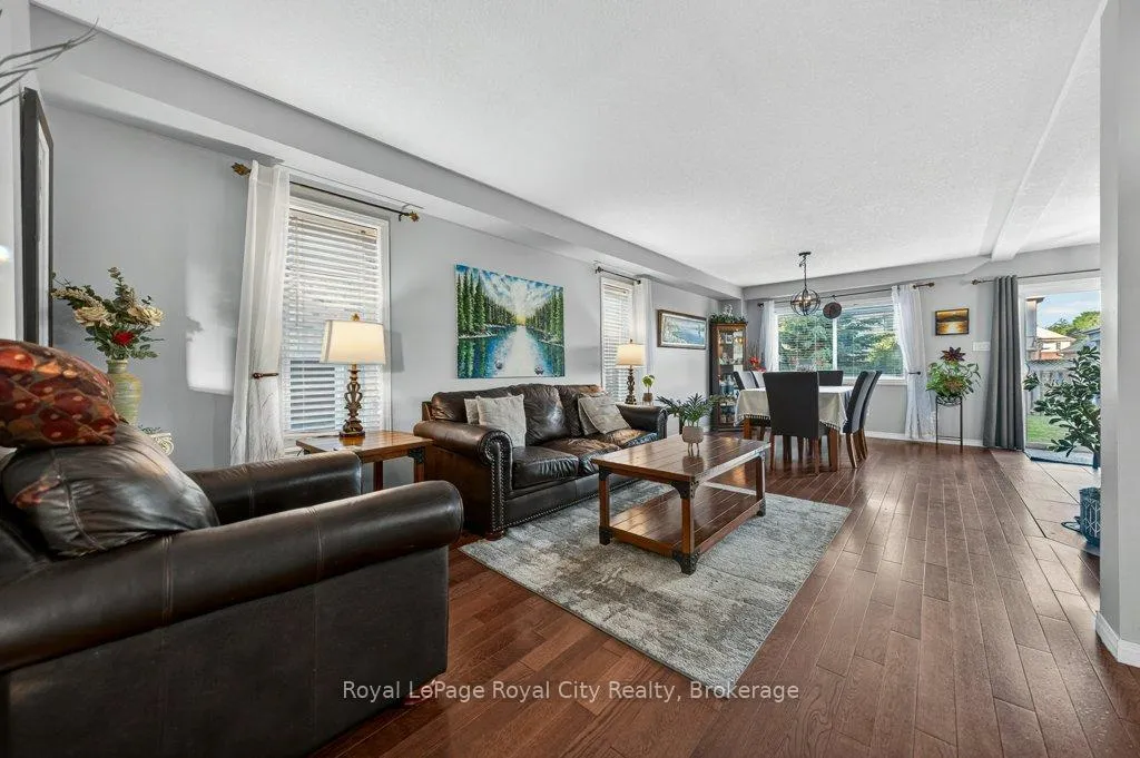 Photo 5 of 43 Brenneman Drive, Wilmot, Baden — HOMEH