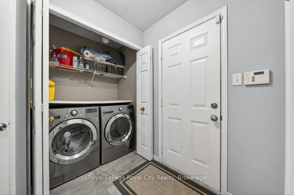 Photo 19 of 43 Brenneman Drive, Wilmot, Baden — HOMEH