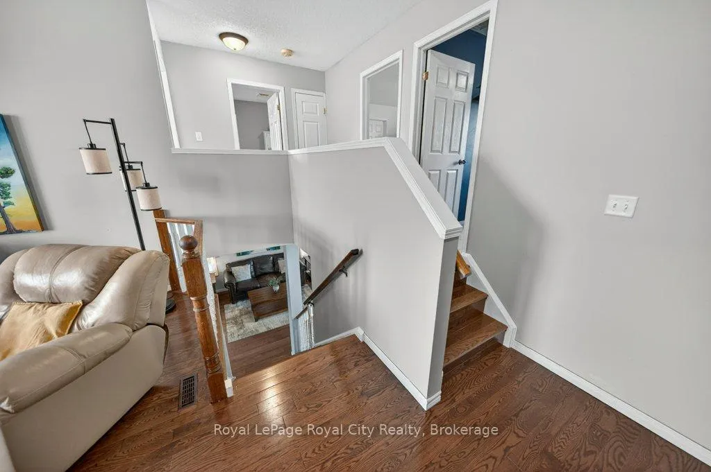 Photo 23 of 43 Brenneman Drive, Wilmot, Baden — HOMEH