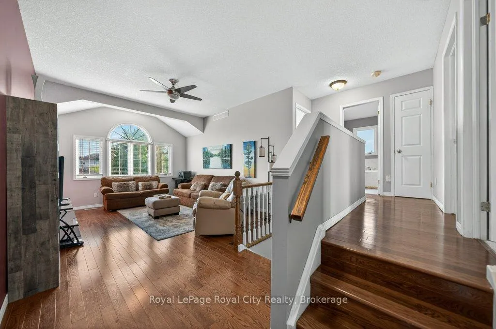 Photo 27 of 43 Brenneman Drive, Wilmot, Baden — HOMEH