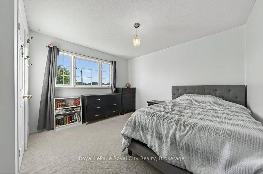 Photo 30 of 43 Brenneman Drive, Wilmot, Baden — HOMEH