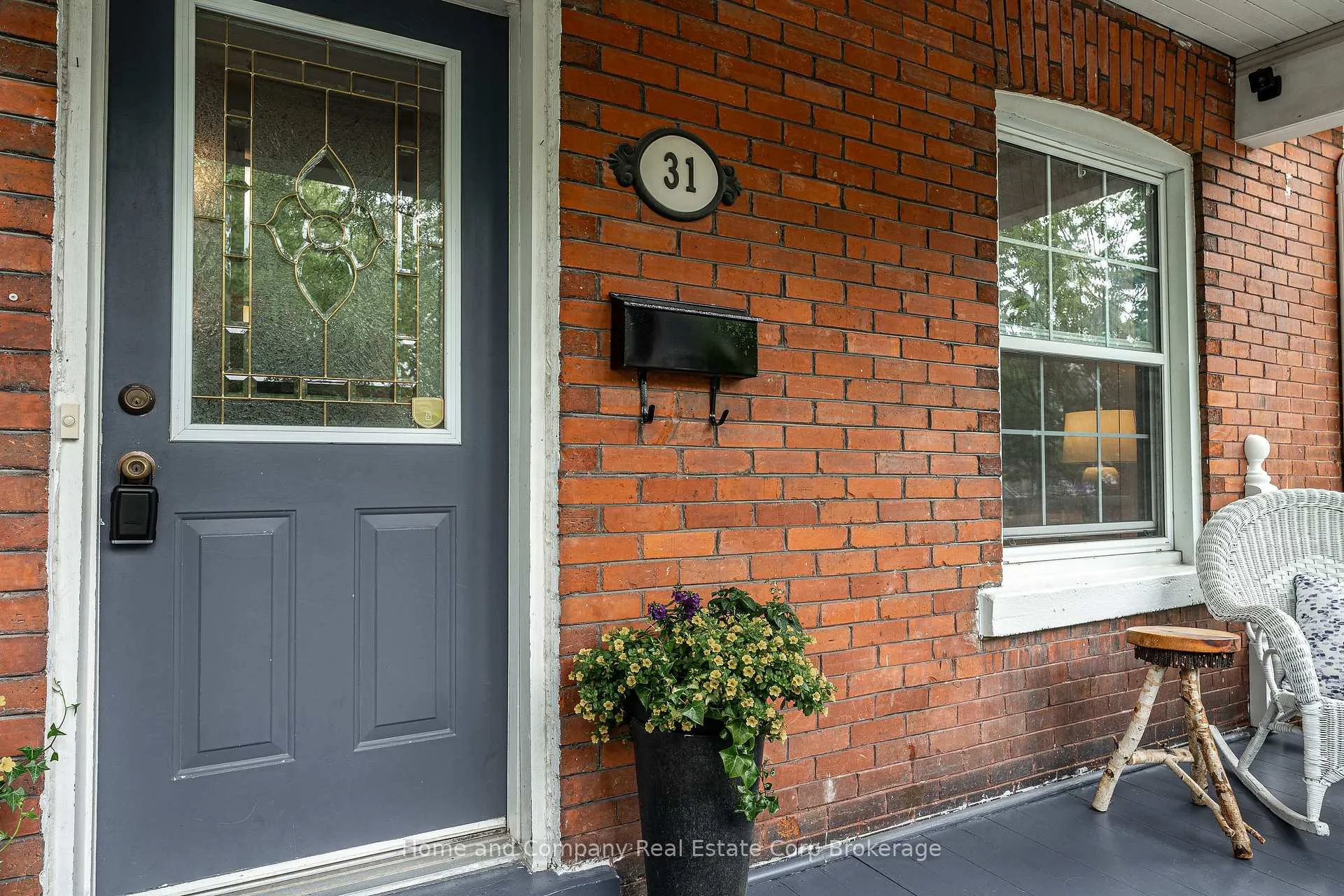 Photo 5 of 31 Milton Street, Stratford — HOMEH