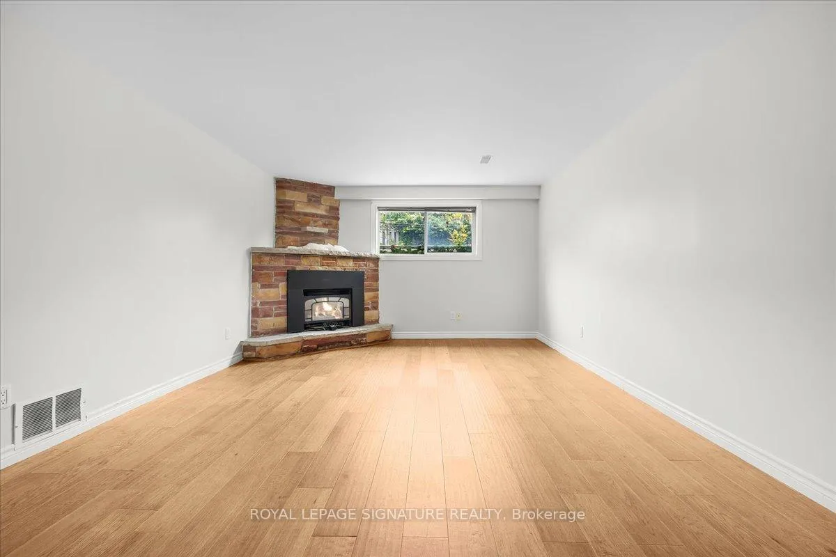 Photo 22 of 421 Franklin Street N, Kitchener, Stanley Park/Centreville — HOMEH