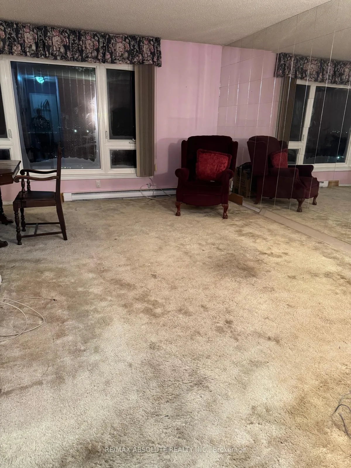 Photo 15 of Unit 1607, 158A McArthur Avenue, Ottawa, Vanier — HOMEH