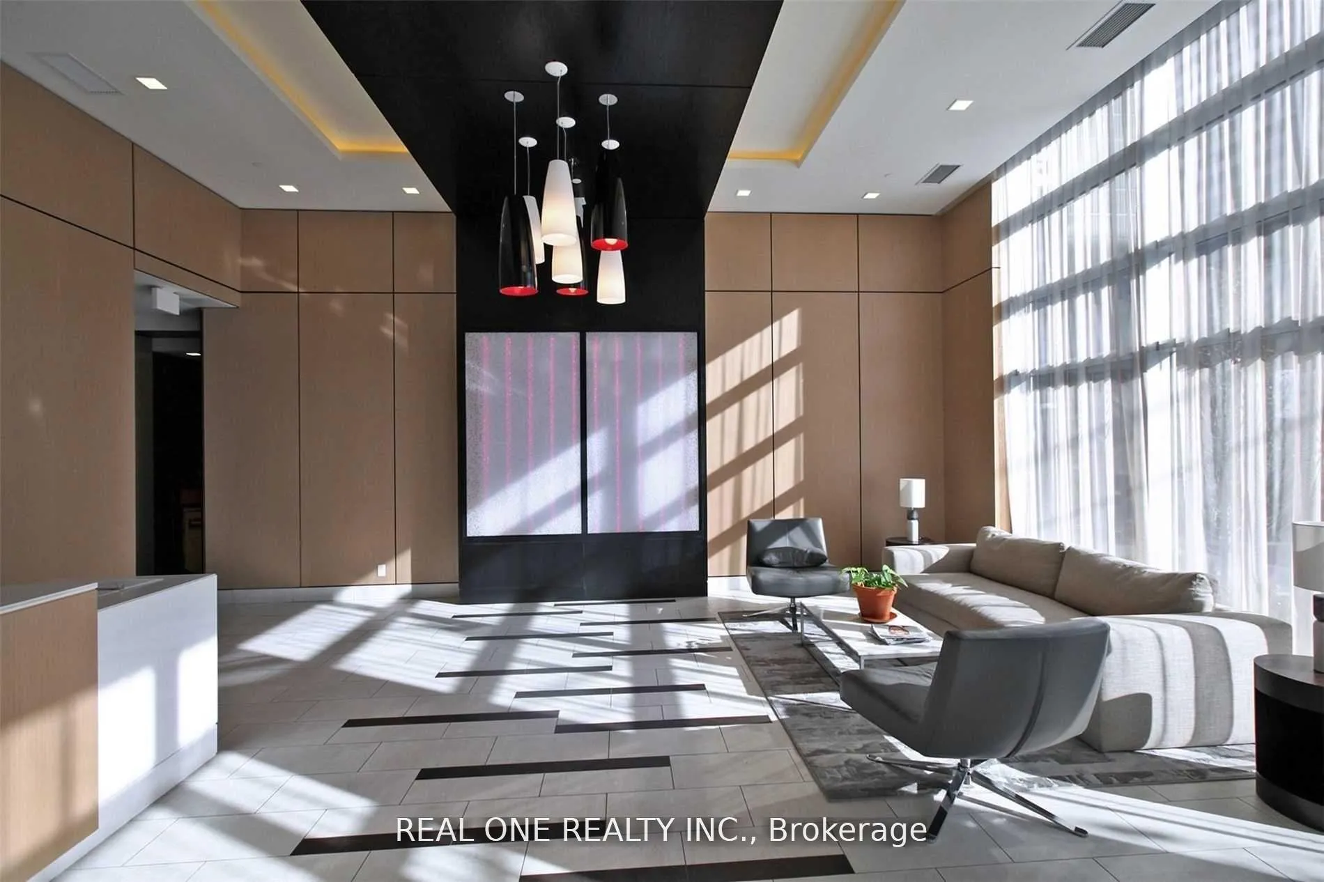 Photo 4 of Unit 1011, 58 Orchard View Boulevard, Toronto, Yonge-Eglinton — HOMEH