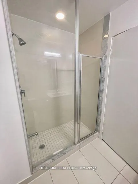 Photo 11 of Unit 1011, 58 Orchard View Boulevard, Toronto, Yonge-Eglinton — HOMEH