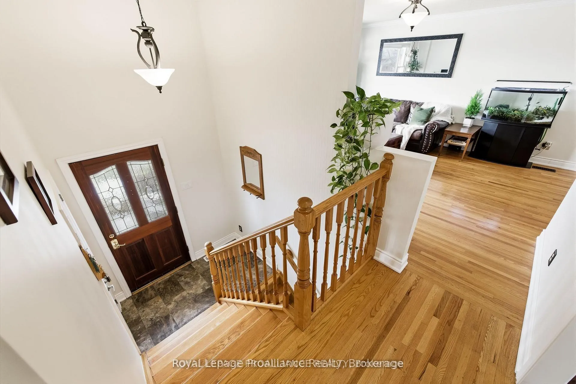 Photo 4 of 836 Stewart Drive, Peterborough, Ashburnham Ward 4 — HOMEH