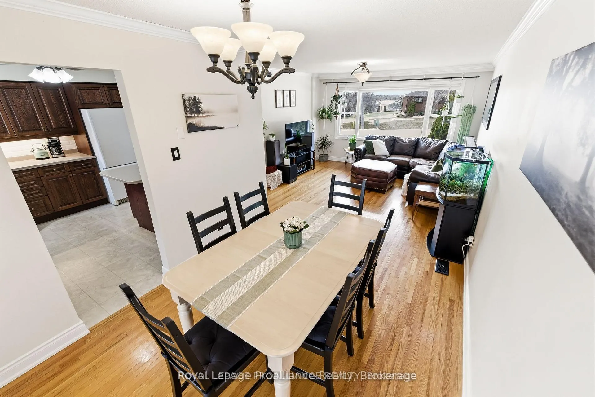 Photo 8 of 836 Stewart Drive, Peterborough, Ashburnham Ward 4 — HOMEH