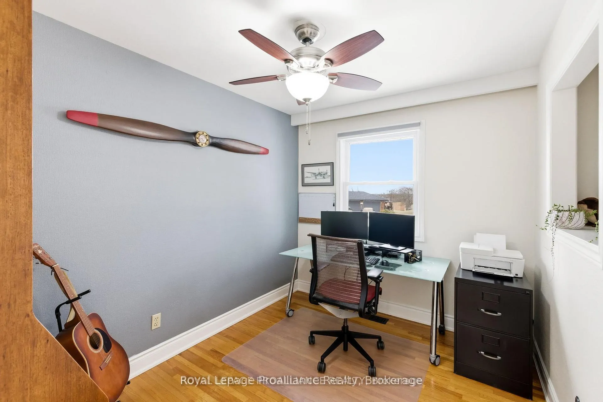 Photo 17 of 836 Stewart Drive, Peterborough, Ashburnham Ward 4 — HOMEH