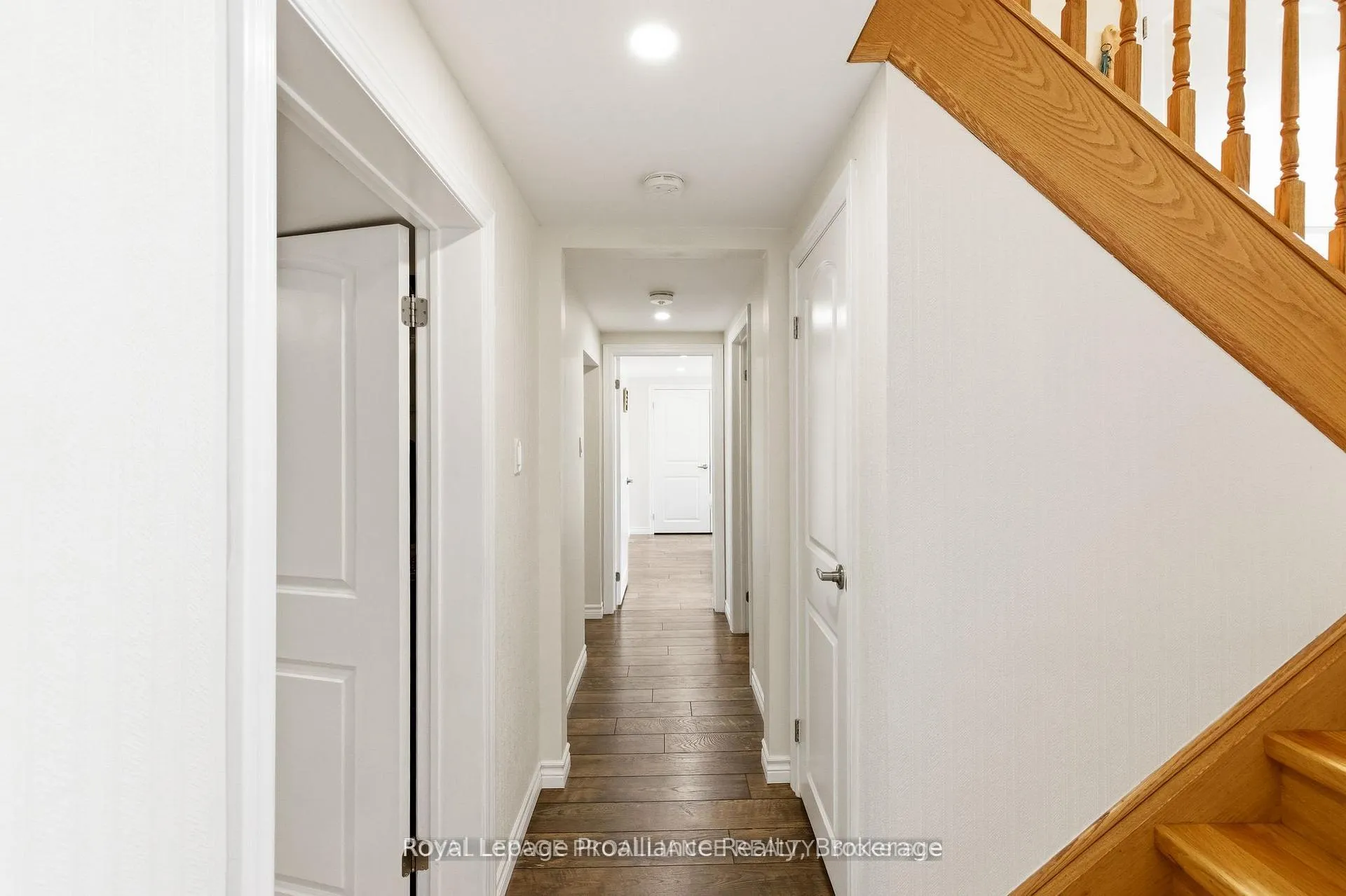 Photo 24 of 836 Stewart Drive, Peterborough, Ashburnham Ward 4 — HOMEH