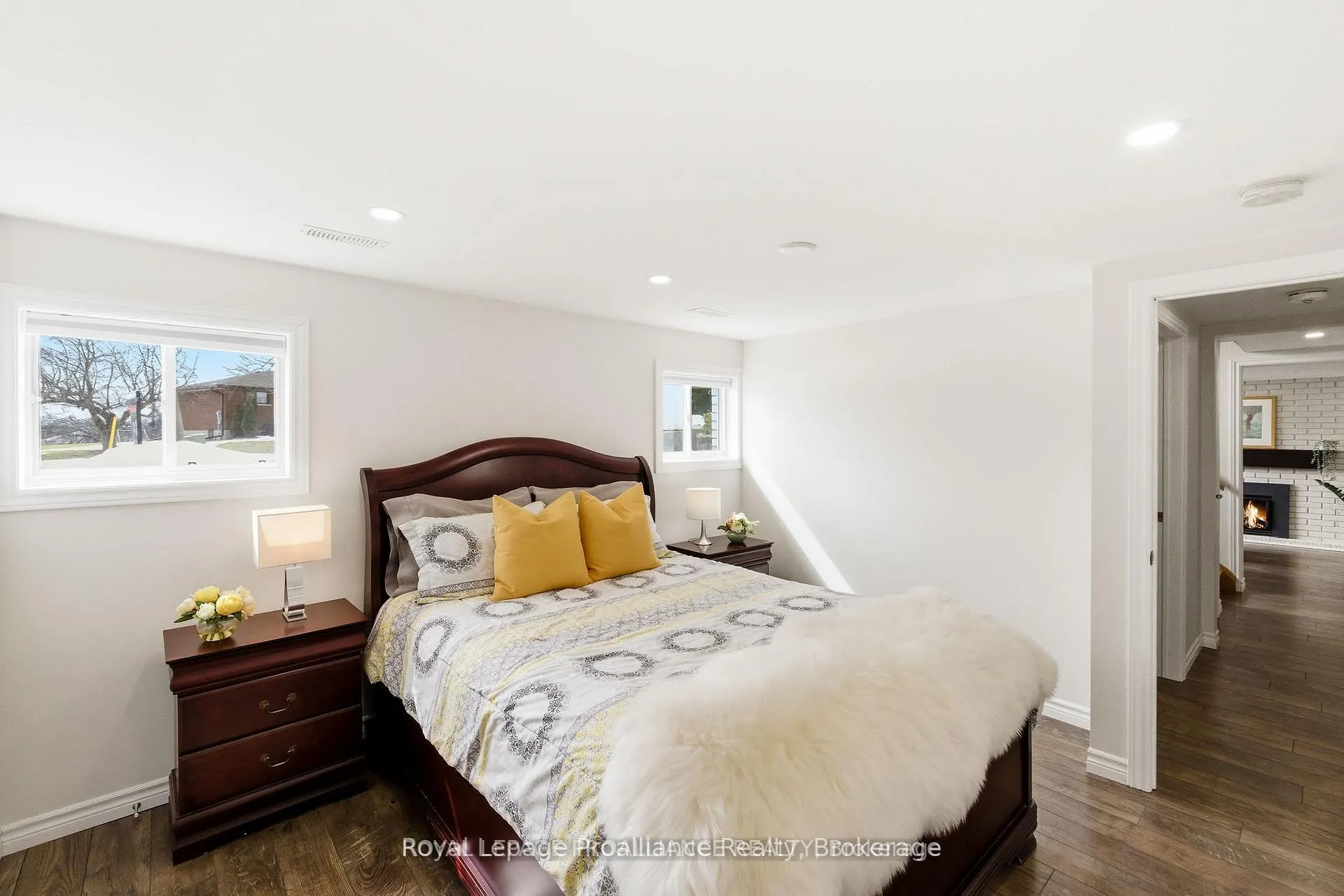 Photo 26 of 836 Stewart Drive, Peterborough, Ashburnham Ward 4 — HOMEH