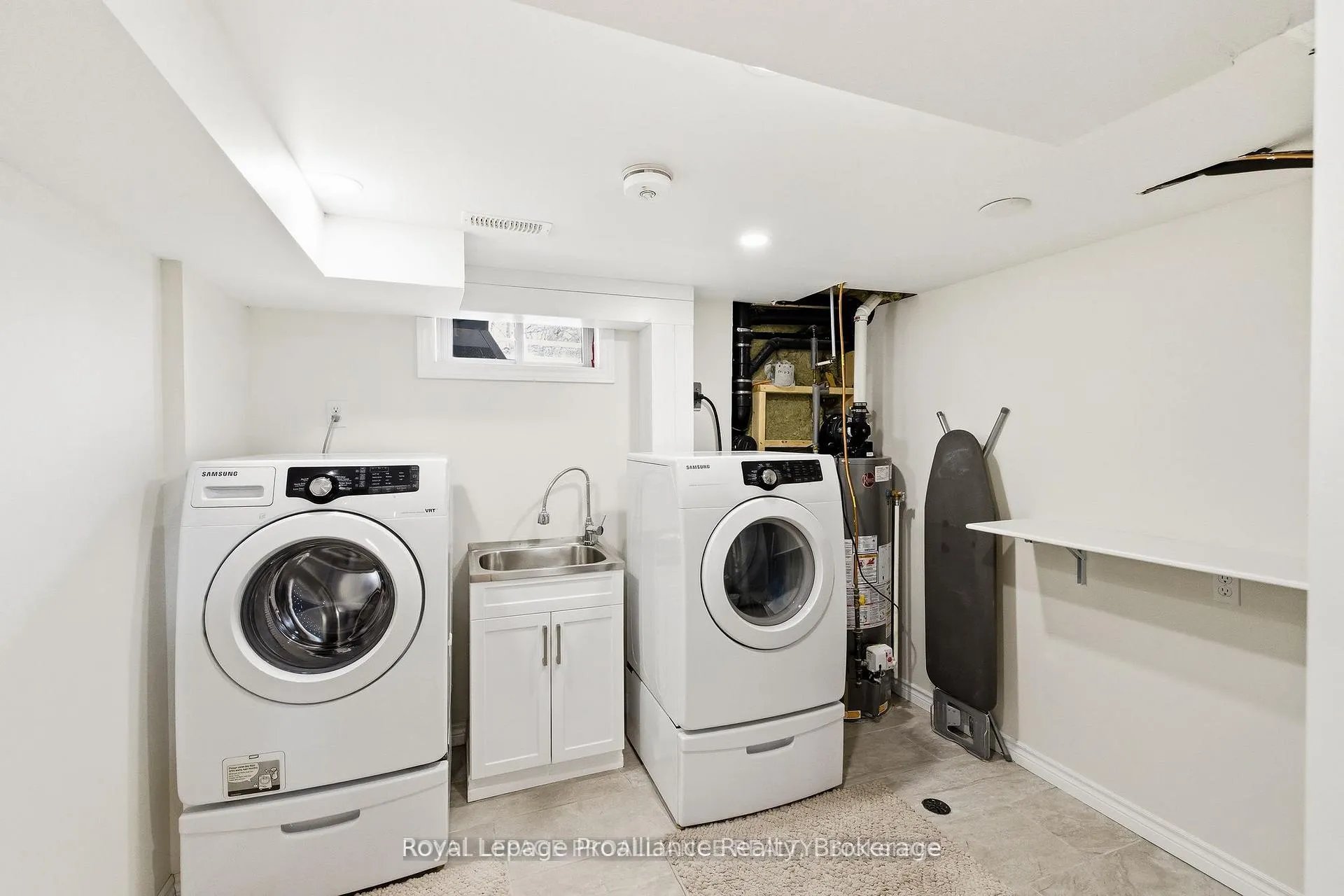 Photo 31 of 836 Stewart Drive, Peterborough, Ashburnham Ward 4 — HOMEH