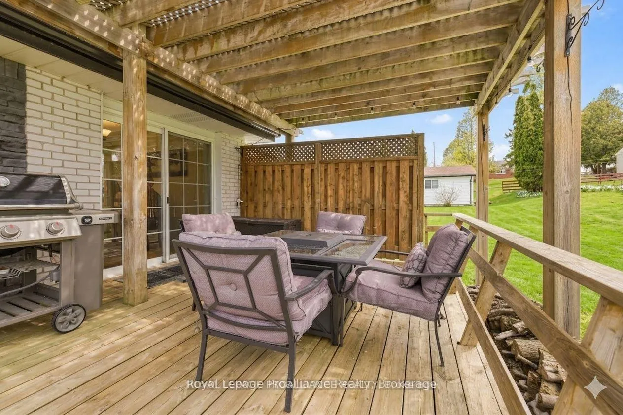 Photo 35 of 836 Stewart Drive, Peterborough, Ashburnham Ward 4 — HOMEH