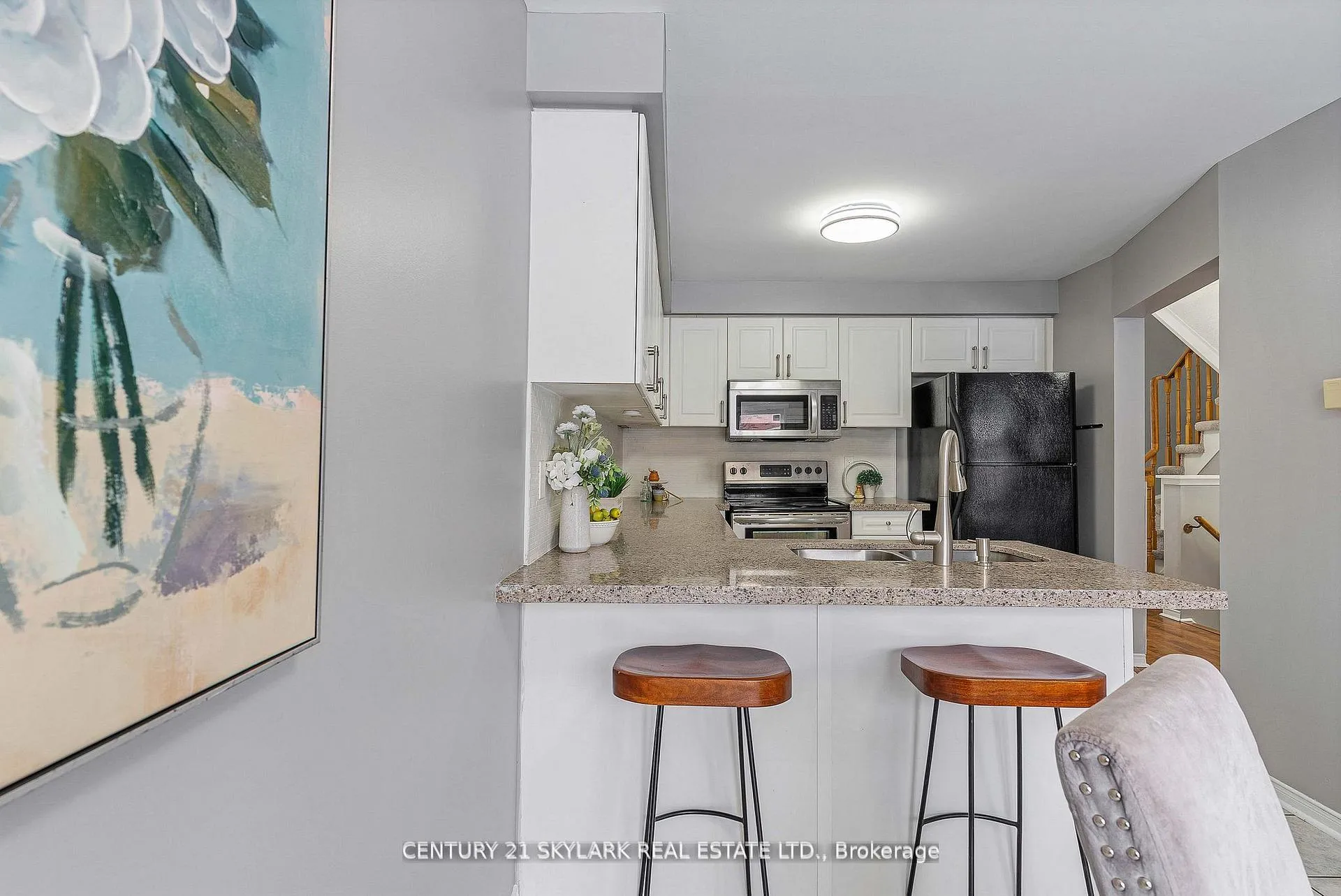 Photo 13 of 12 Carrington Place, Whitby, Williamsburg — HOMEH