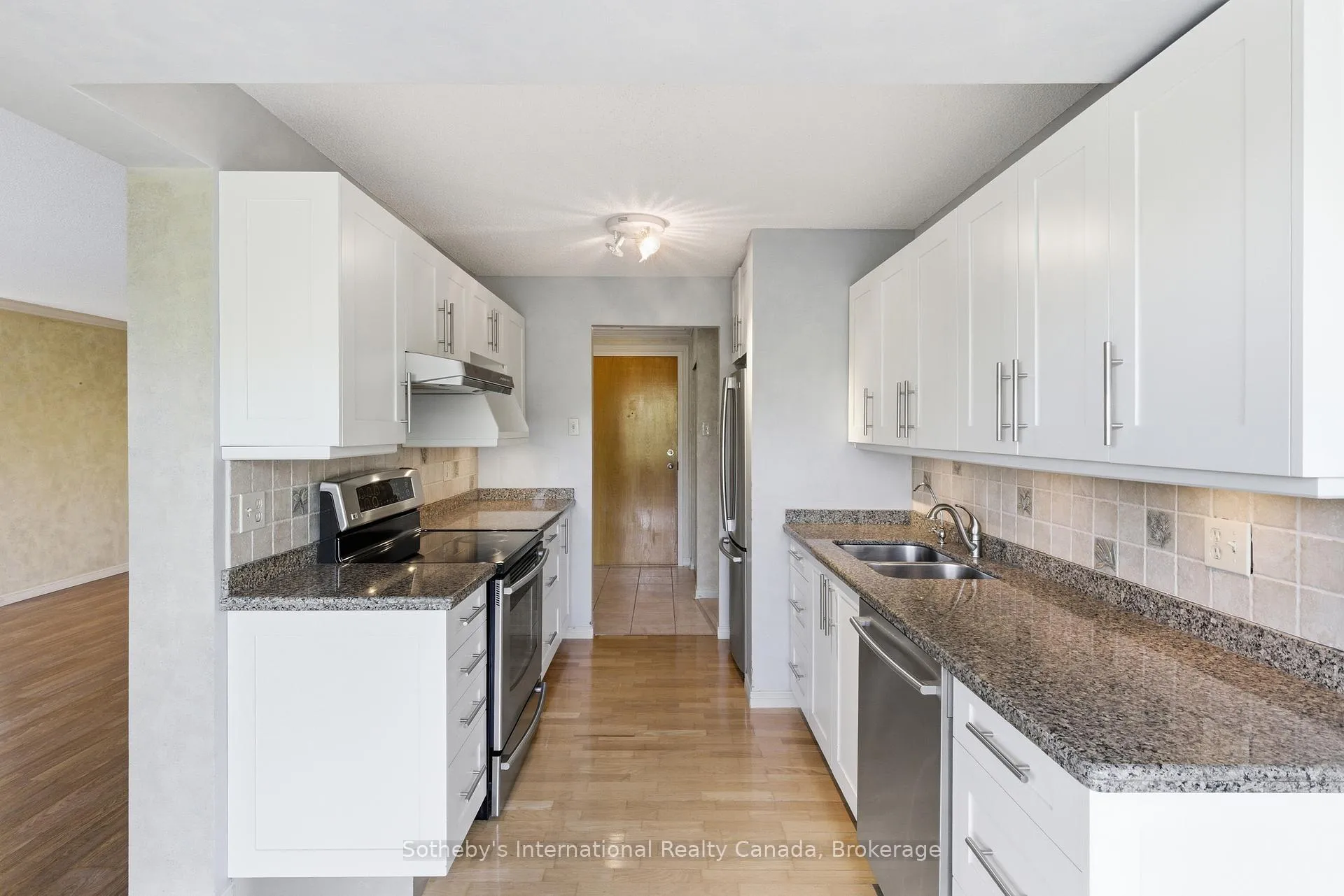 Photo 6 of Unit 102, 30 Blue Springs Drive, Waterloo, Colonial Acres — HOMEH