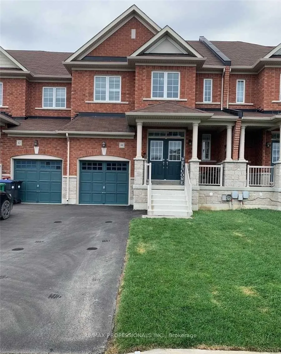 Photo 1 of 44 Villadowns Trail, Brampton, Sandringham-Wellington North — HOMEH