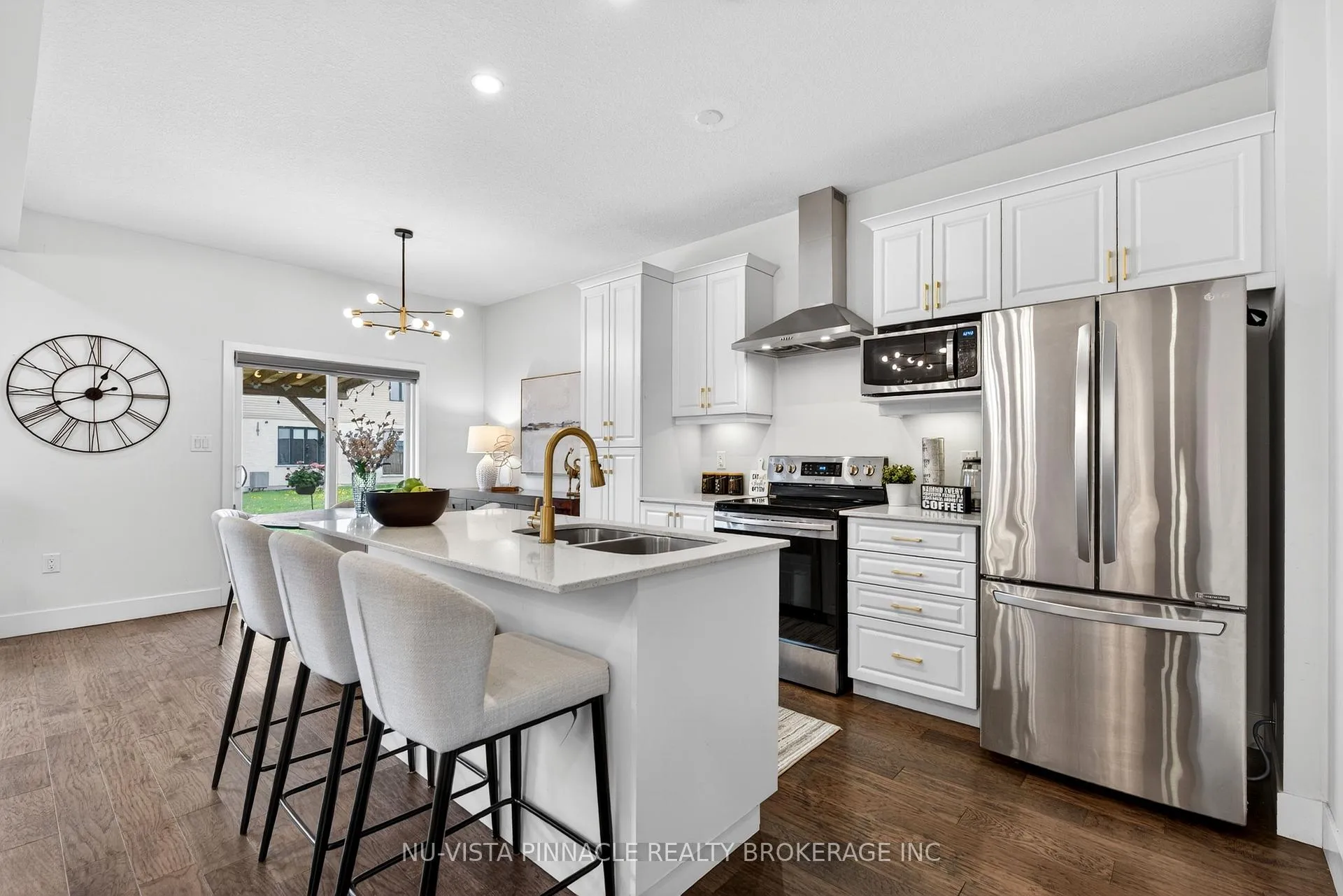Photo 15 of 1541 Applerock Avenue, London, North S — HOMEH