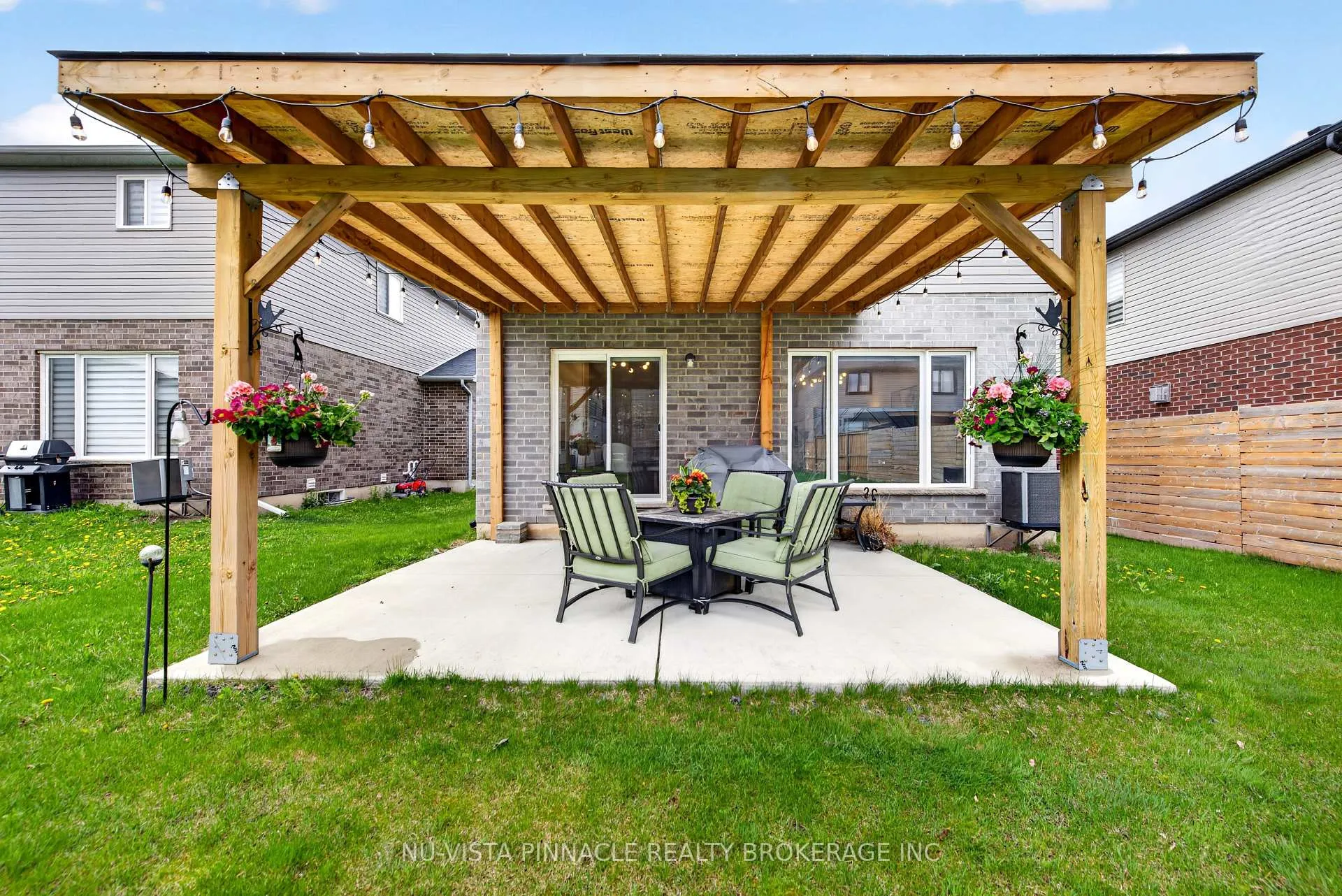 Photo 39 of 1541 Applerock Avenue, London, North S — HOMEH