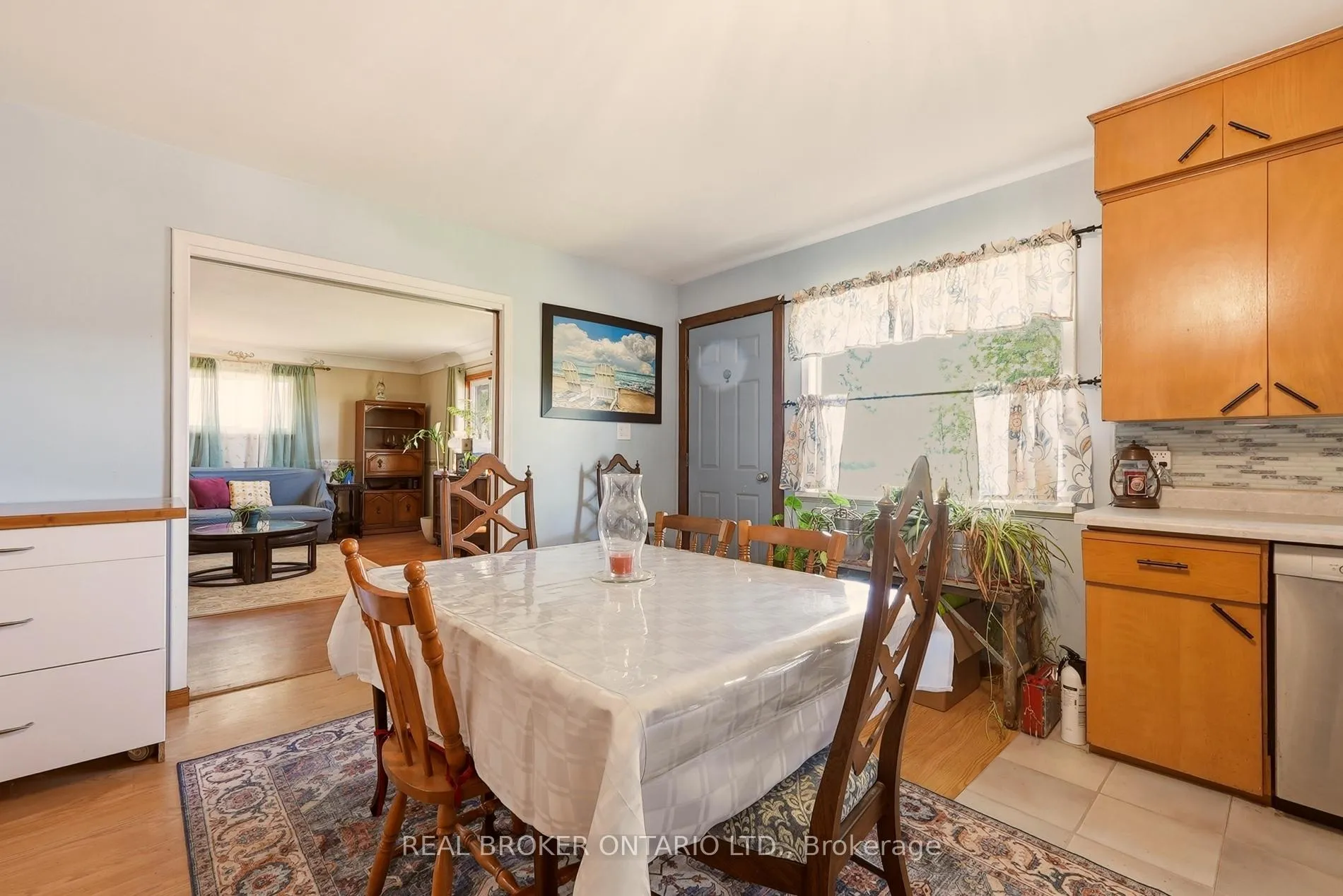 Photo 8 of 4007 61 Line, Perth East, Mornington — HOMEH