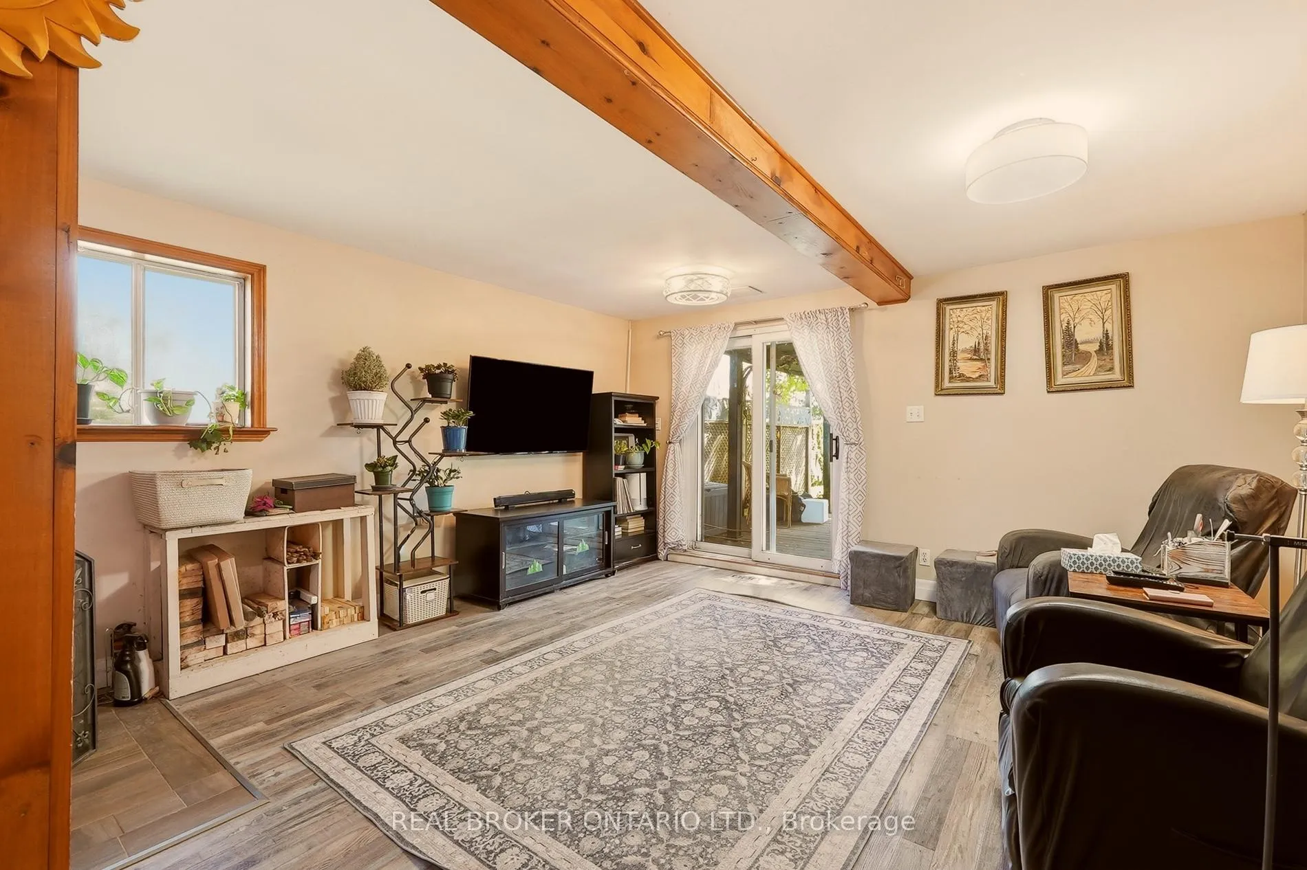 Photo 10 of 4007 61 Line, Perth East, Mornington — HOMEH
