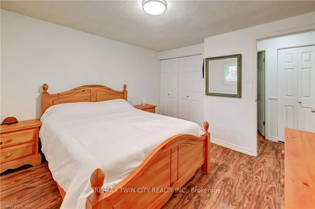 Photo 16 of 3 Parkland Crescent, Kitchener, Forest Heights — HOMEH