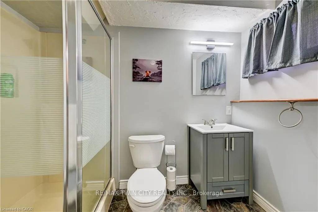 Photo 24 of 3 Parkland Crescent, Kitchener, Forest Heights — HOMEH