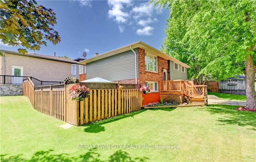 Photo 35 of 3 Parkland Crescent, Kitchener, Forest Heights — HOMEH