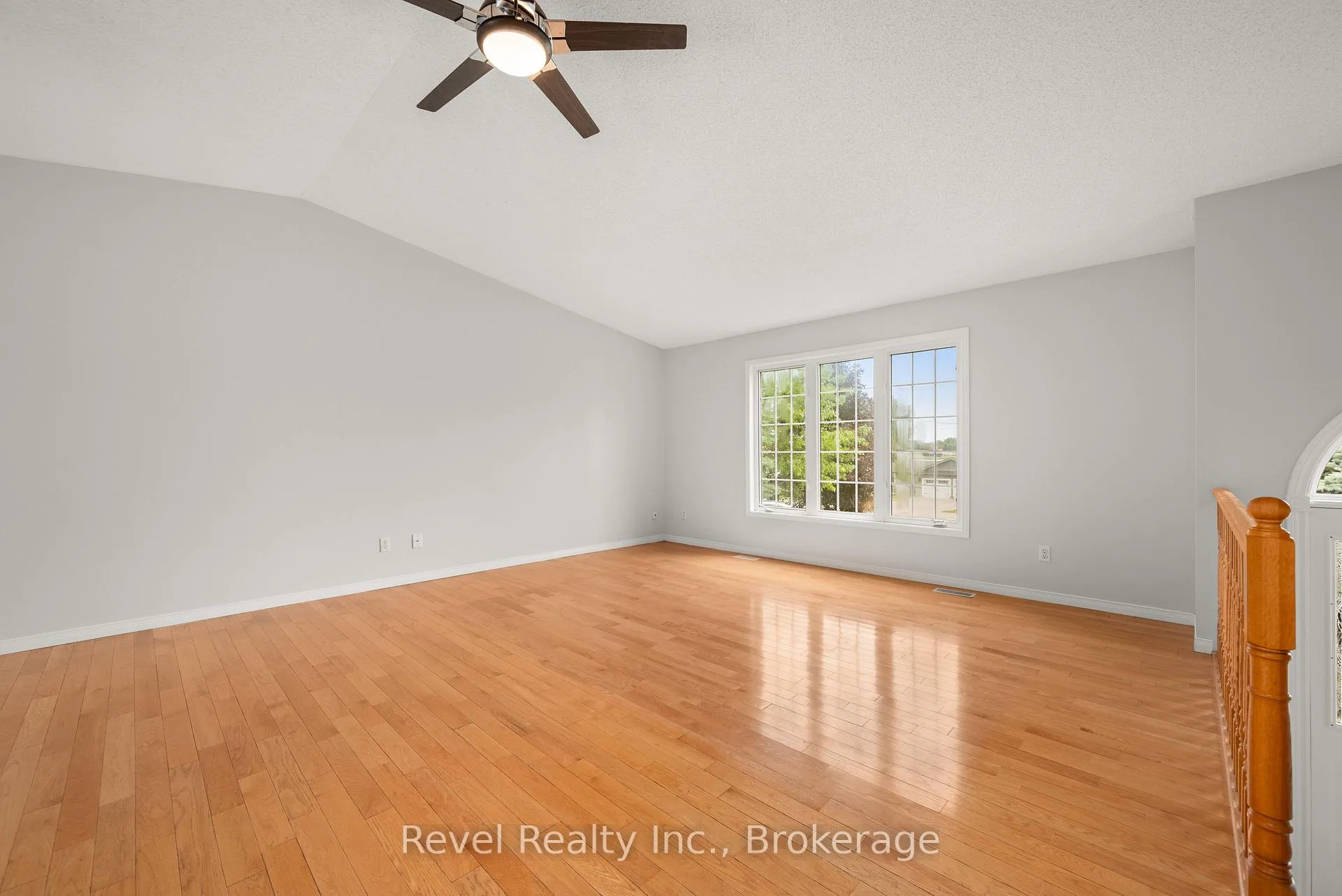 Photo 14 of 137 O'Reilly Lane, Kawartha Lakes, Little Britain — HOMEH