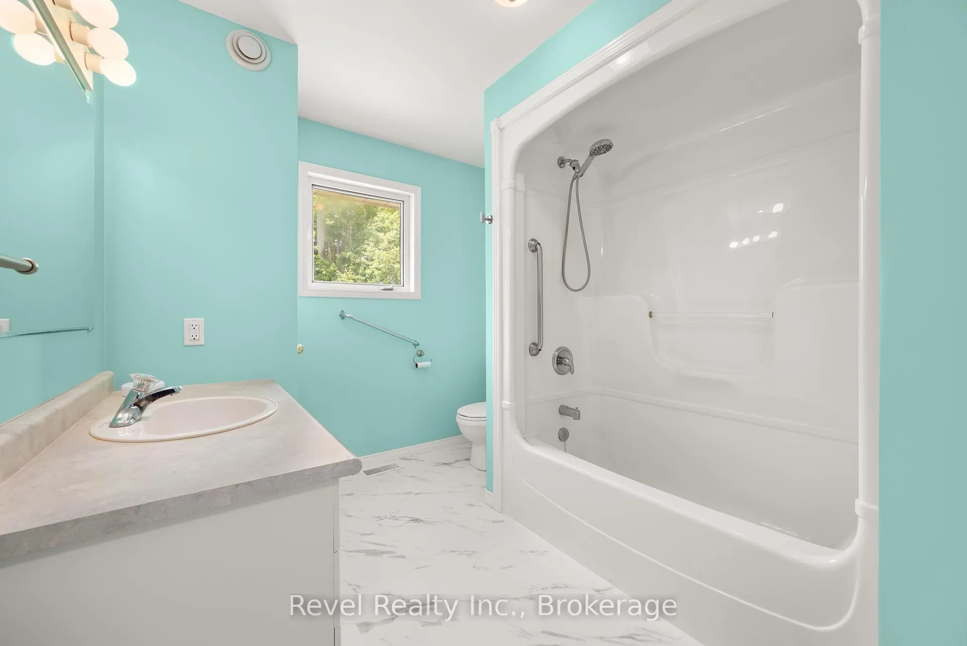 Photo 21 of 137 O'Reilly Lane, Kawartha Lakes, Little Britain — HOMEH