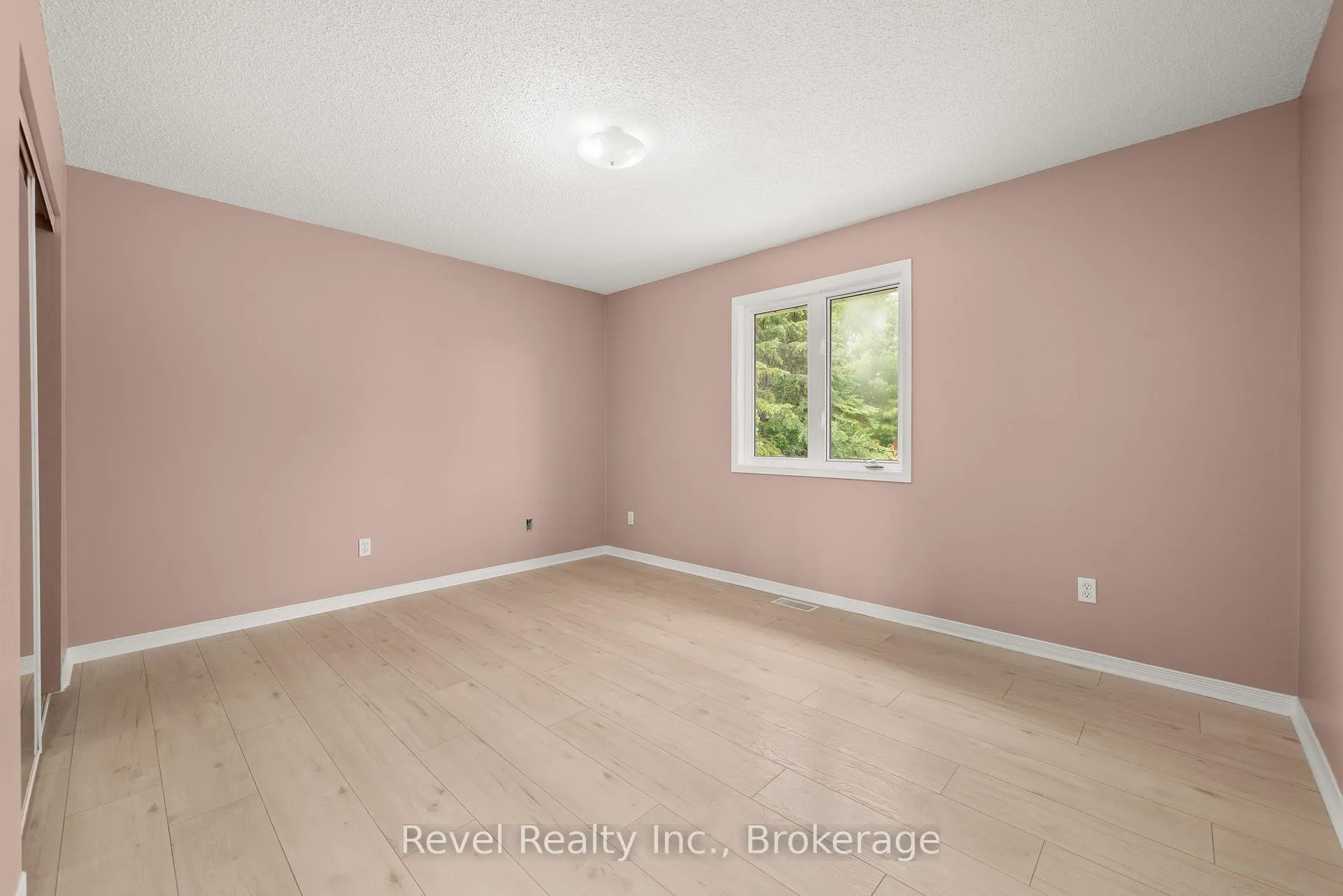 Photo 23 of 137 O'Reilly Lane, Kawartha Lakes, Little Britain — HOMEH