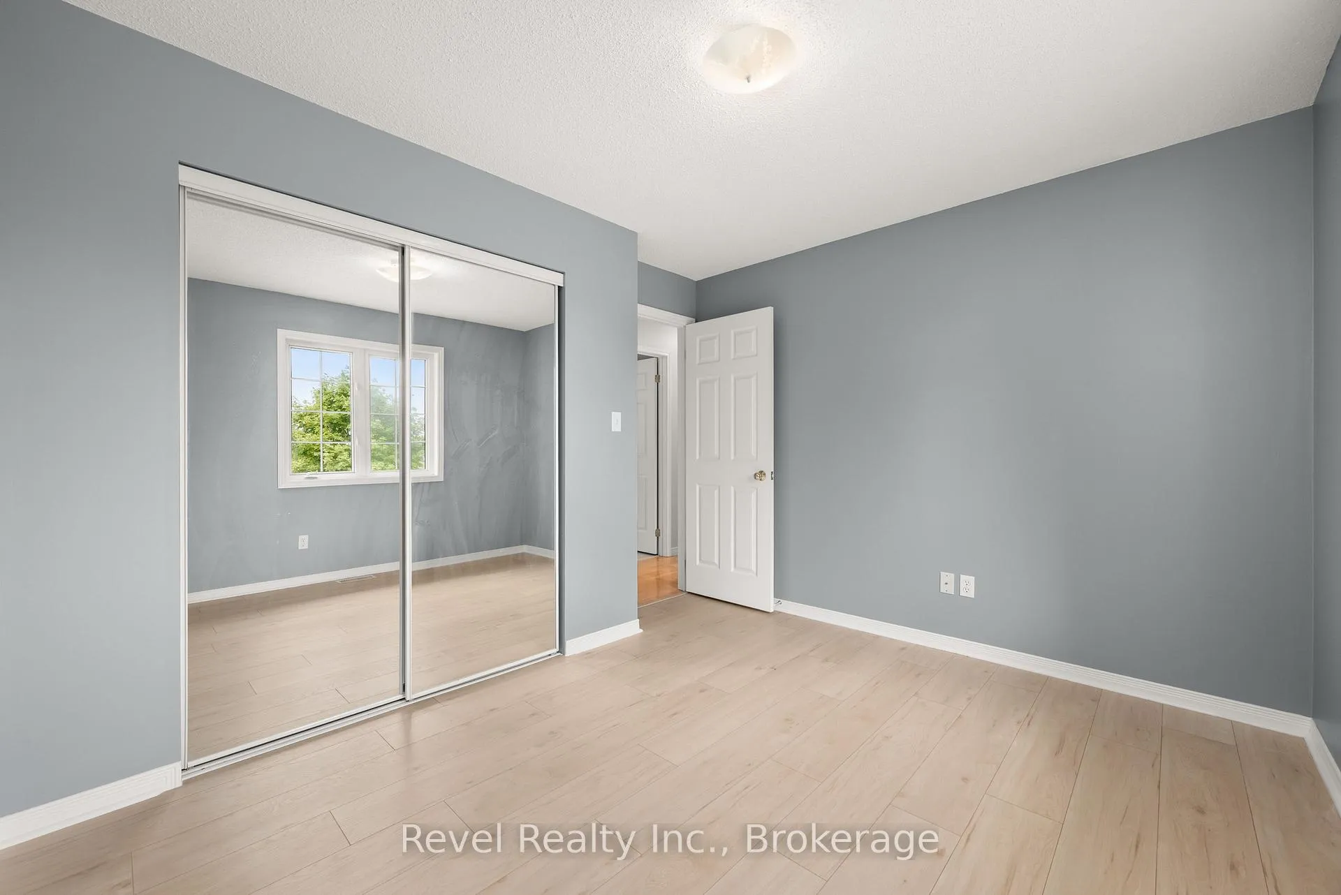 Photo 26 of 137 O'Reilly Lane, Kawartha Lakes, Little Britain — HOMEH