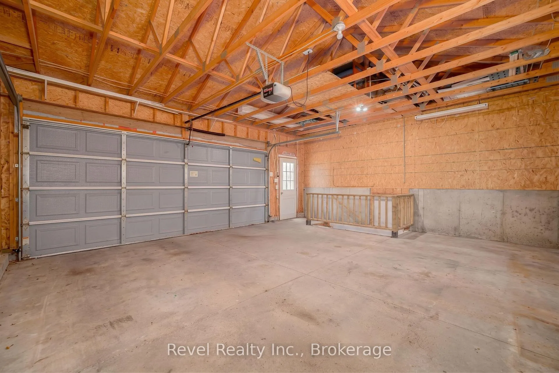 Photo 37 of 137 O'Reilly Lane, Kawartha Lakes, Little Britain — HOMEH