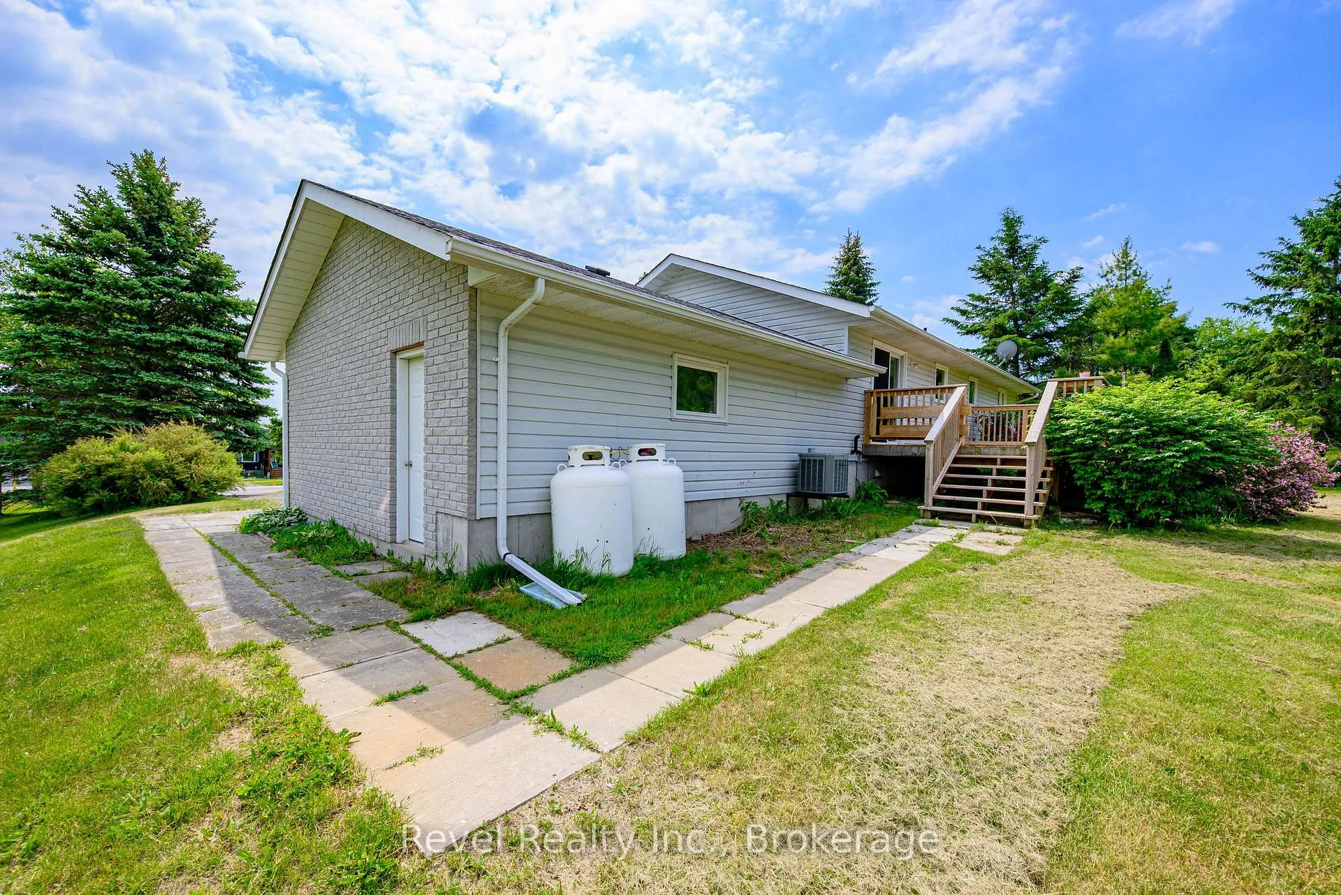 Photo 40 of 137 O'Reilly Lane, Kawartha Lakes, Little Britain — HOMEH