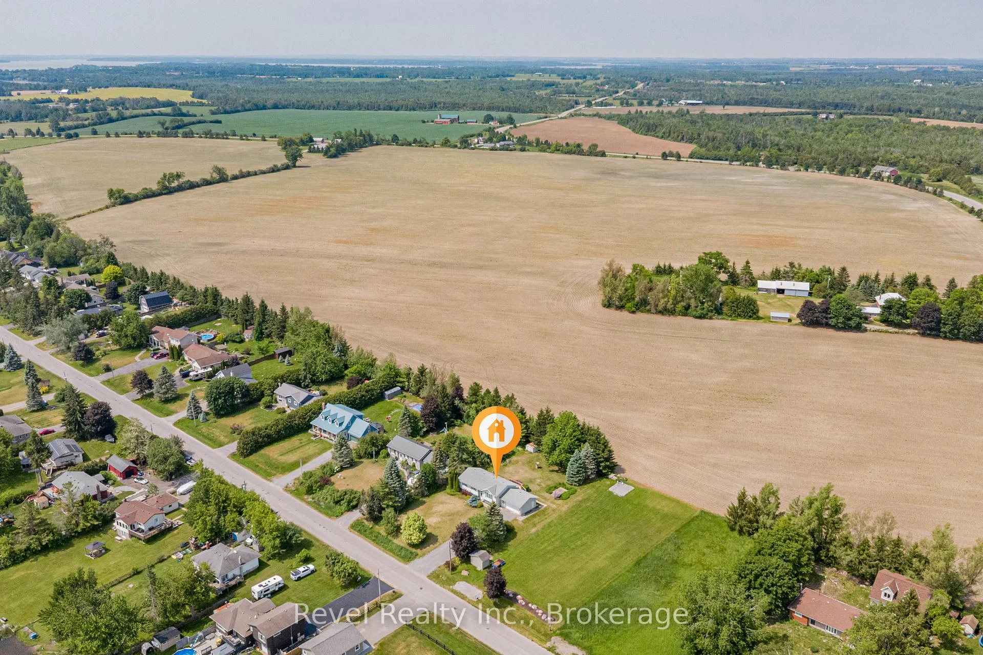 Photo 8 of 137 O'Reilly Lane, Kawartha Lakes, Little Britain — HOMEH