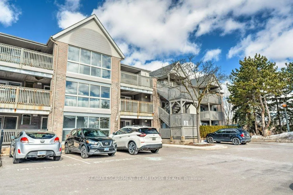 Photo 1 of Unit 206, 2040 Cleaver Avenue, Burlington, Headon — HOMEH