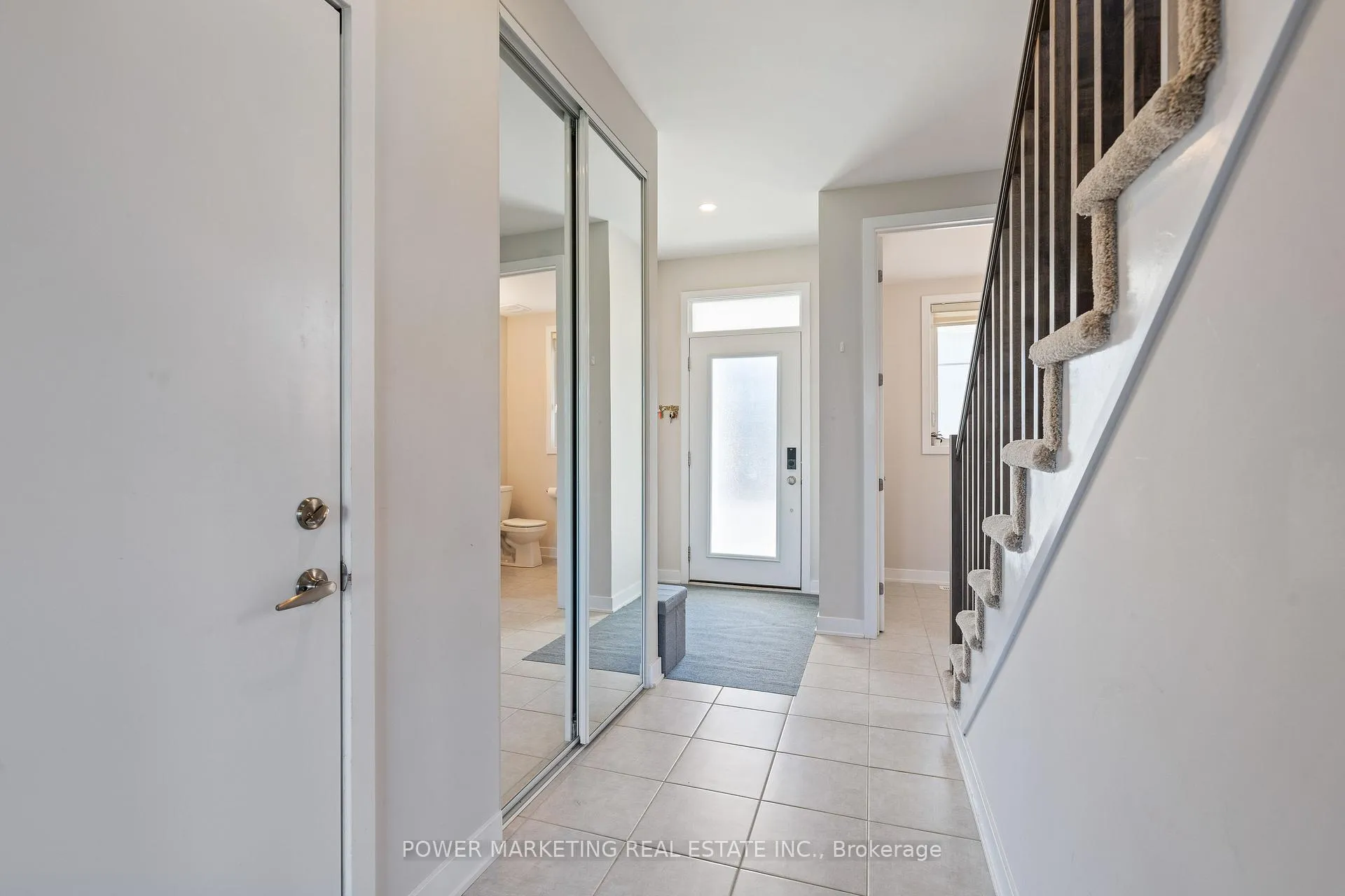 Photo 6 of 129 Hackamore Crescent, Ottawa, Goulbourn Twp From Franktown Rd/South To Rideau — HOMEH