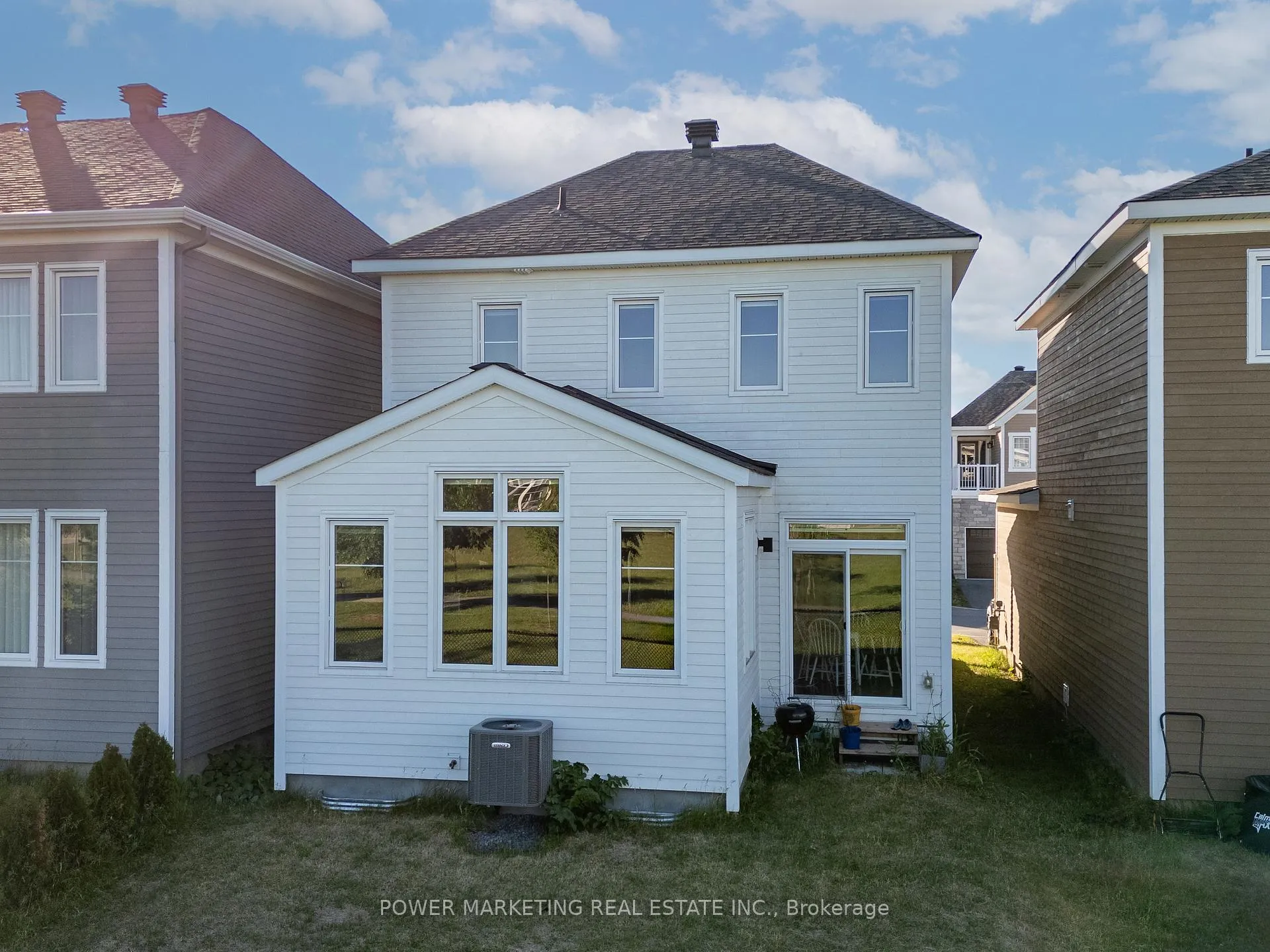Photo 30 of 129 Hackamore Crescent, Ottawa, Goulbourn Twp From Franktown Rd/South To Rideau — HOMEH