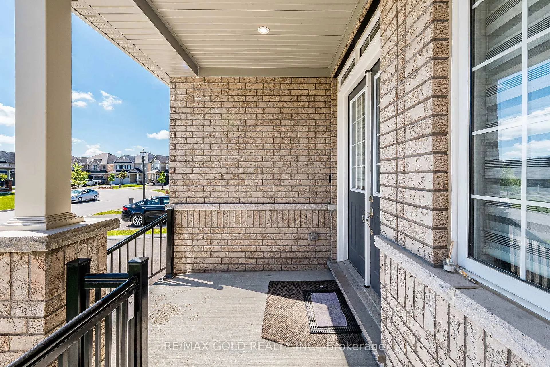 Photo 3 of 781 Gilmour Crescent, Shelburne — HOMEH