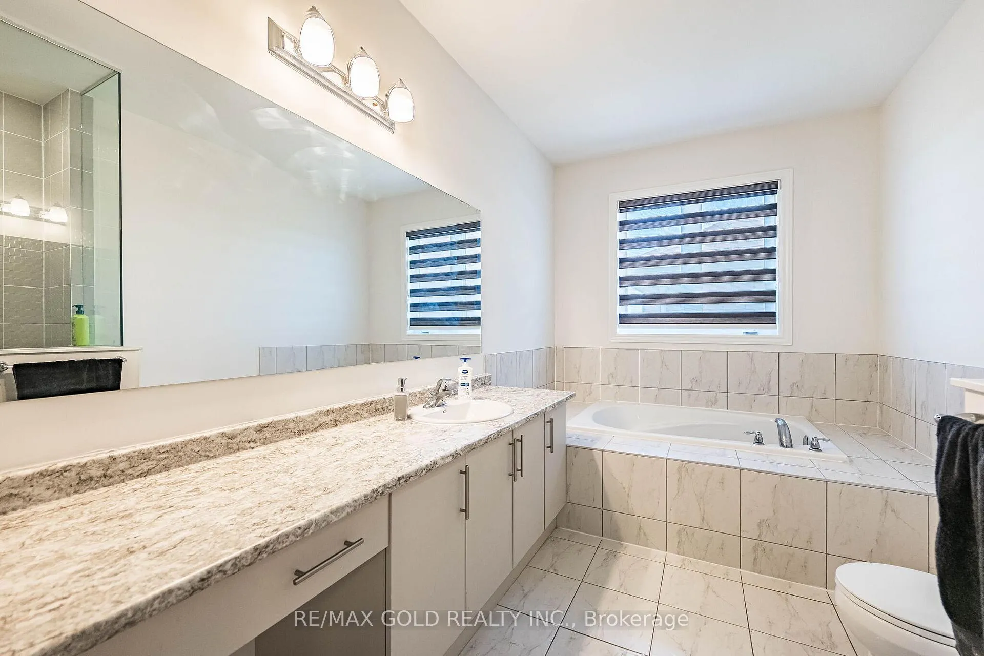 Photo 28 of 781 Gilmour Crescent, Shelburne — HOMEH