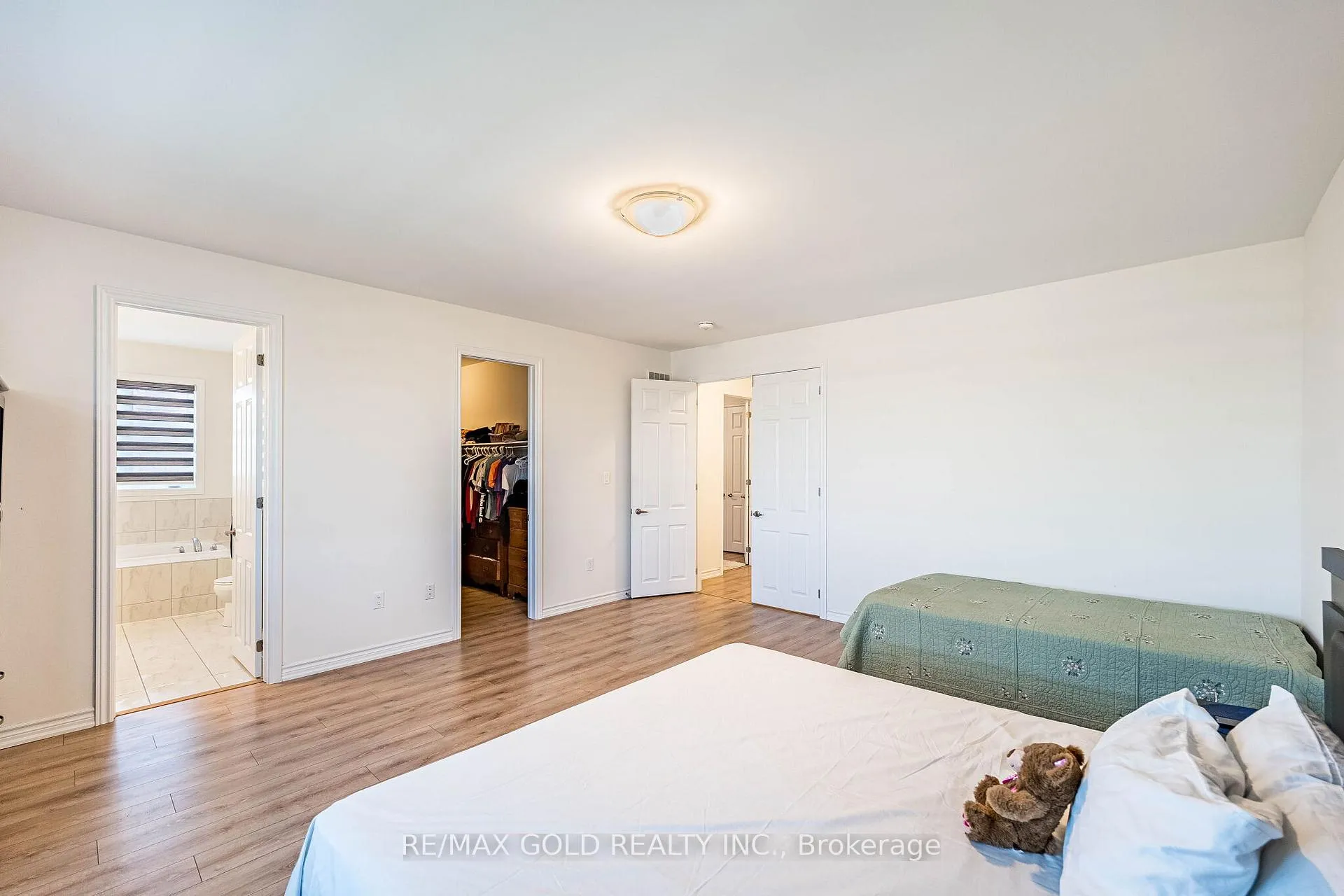 Photo 32 of 781 Gilmour Crescent, Shelburne — HOMEH