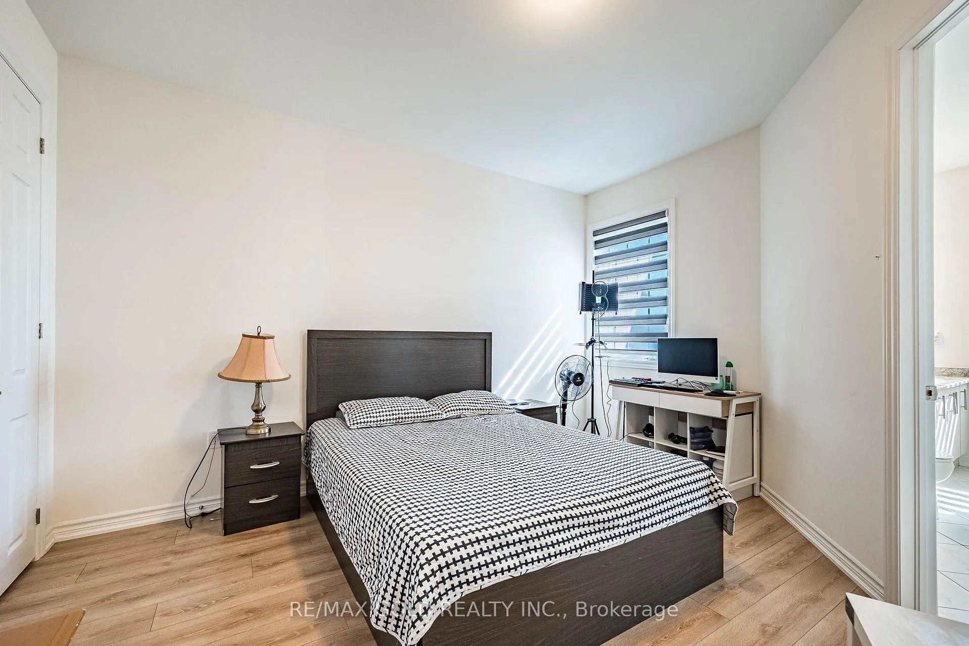 Photo 35 of 781 Gilmour Crescent, Shelburne — HOMEH