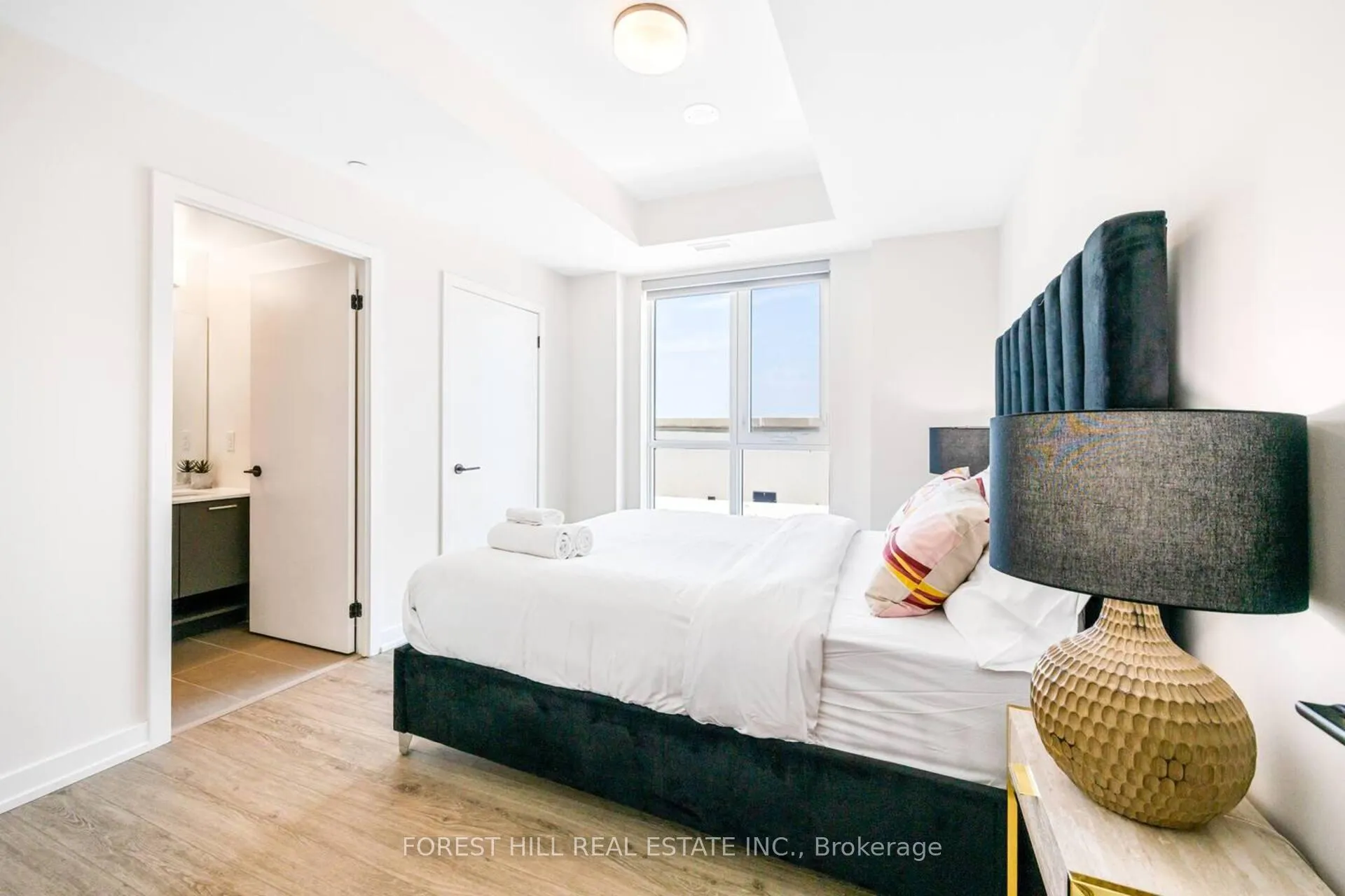 Photo 16 of Unit 913, 2300 St Clair Ave W, Toronto, Junction Area — HOMEH