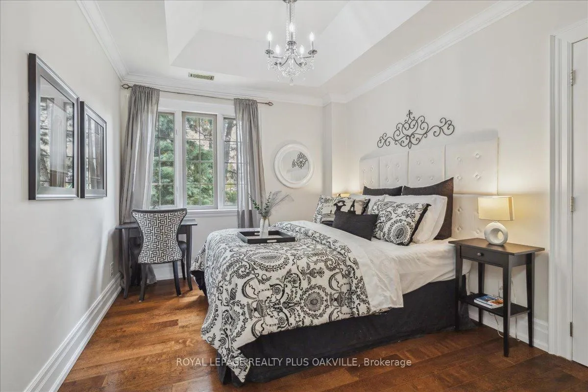 Photo 34 of 621 North Shore Boulevard E, Burlington, LaSalle — HOMEH