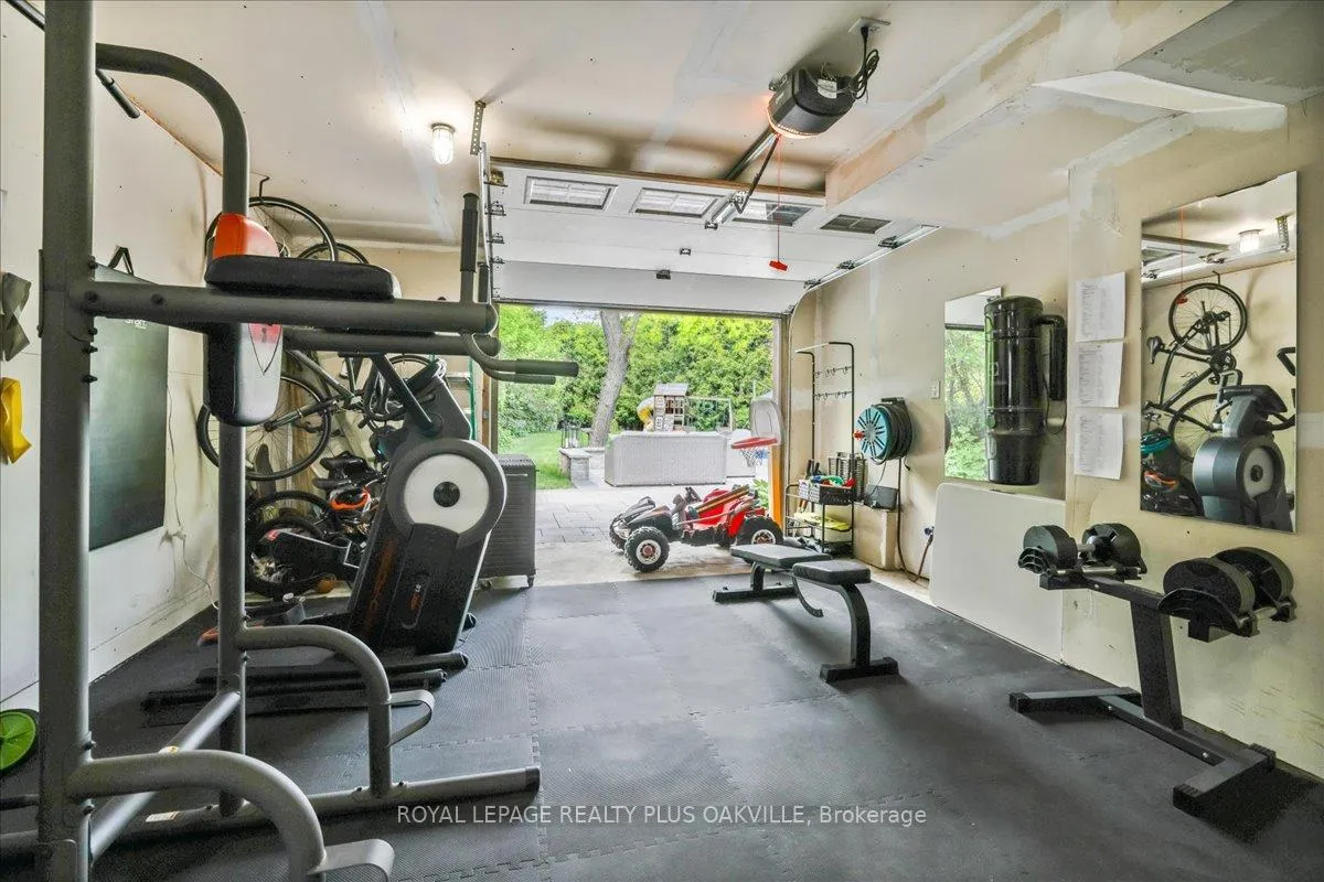 Photo 40 of 621 North Shore Boulevard E, Burlington, LaSalle — HOMEH