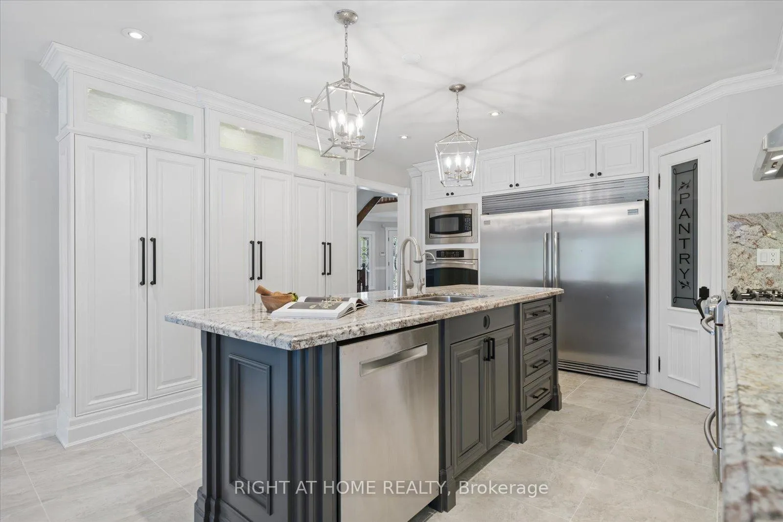Photo 9 of 137 Treegrove Circle, Aurora, Hills of St Andrew — HOMEH