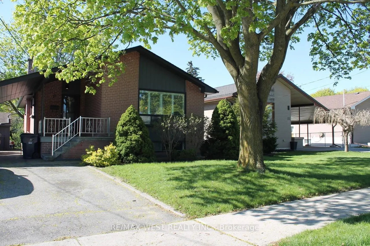 Front of Unit Main, 11 Fletcher Place