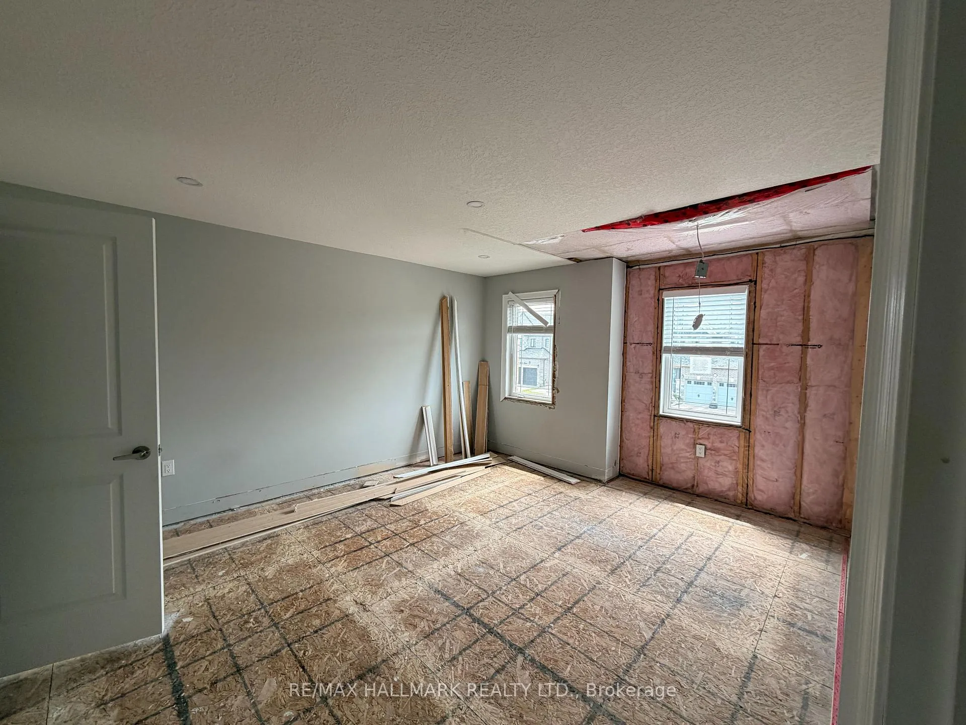 Photo 20 of 86 Holt Drive, New Tecumseth, Alliston — HOMEH