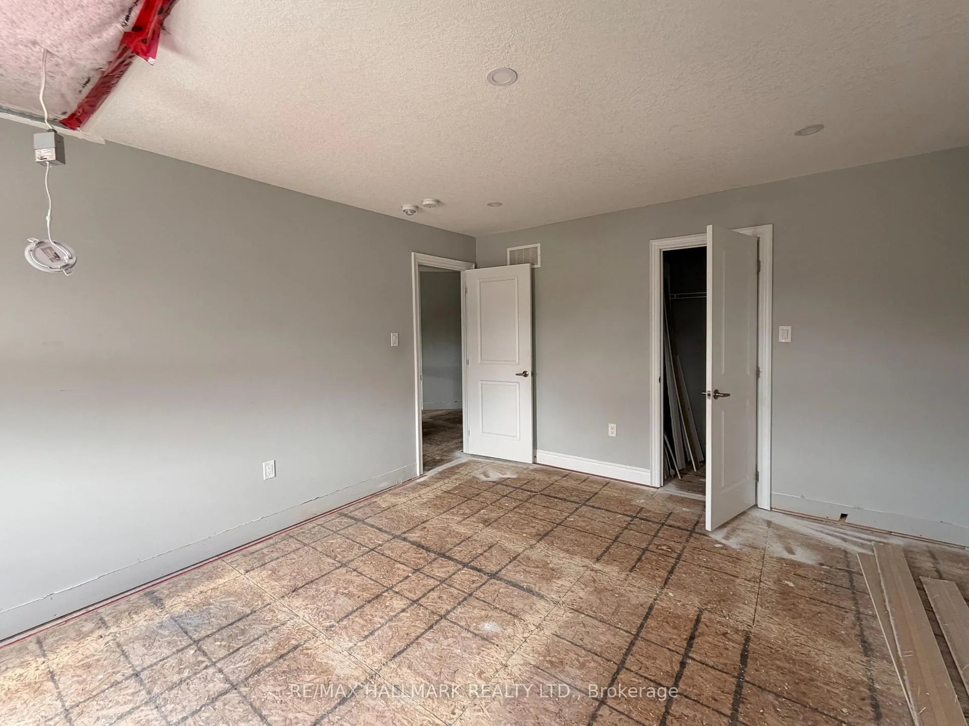 Photo 21 of 86 Holt Drive, New Tecumseth, Alliston — HOMEH