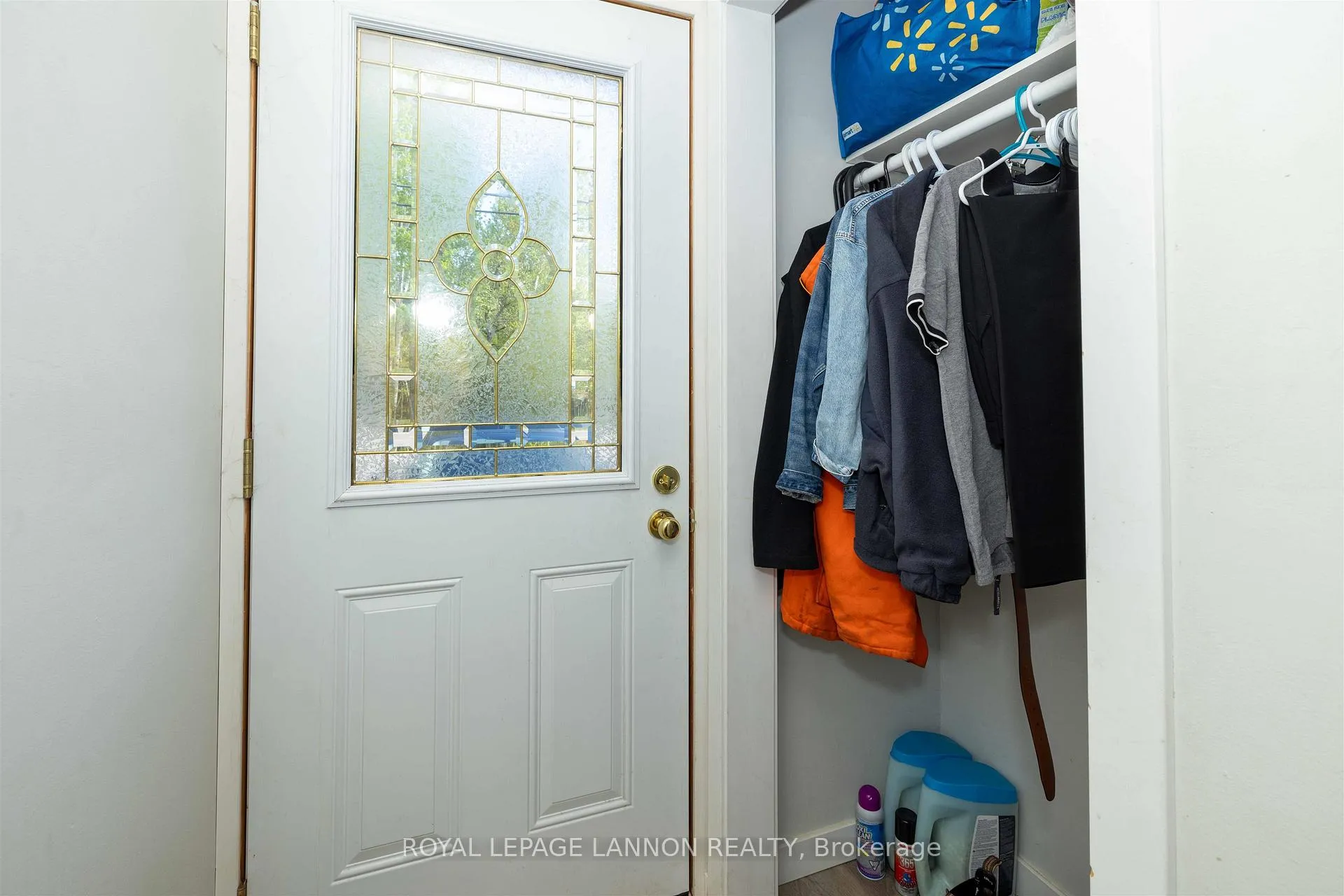 Photo 14 of 853-855 Hudson Avenue, Thunder Bay, Shuniah — HOMEH