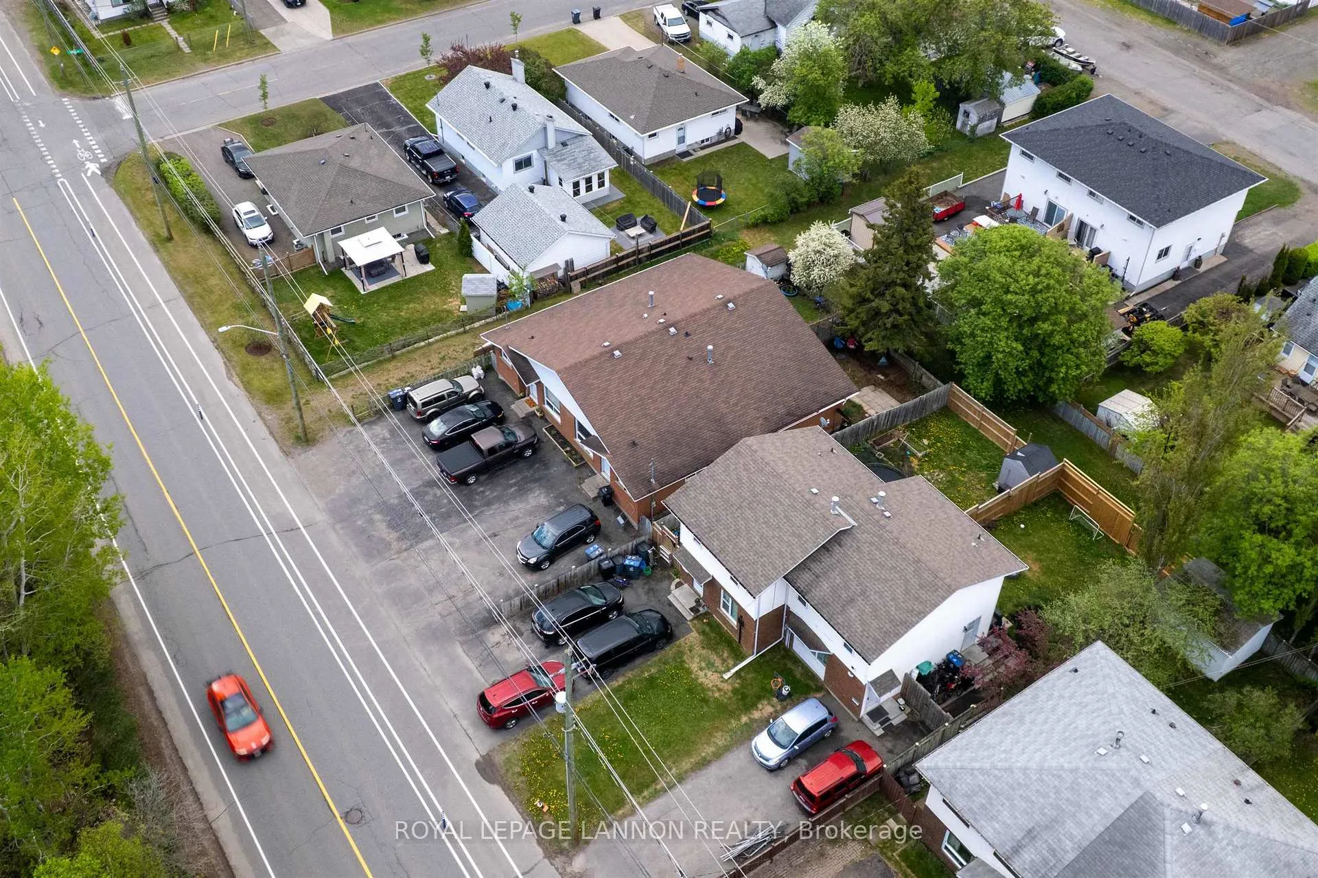 Photo 16 of 853-855 Hudson Avenue, Thunder Bay, Shuniah — HOMEH